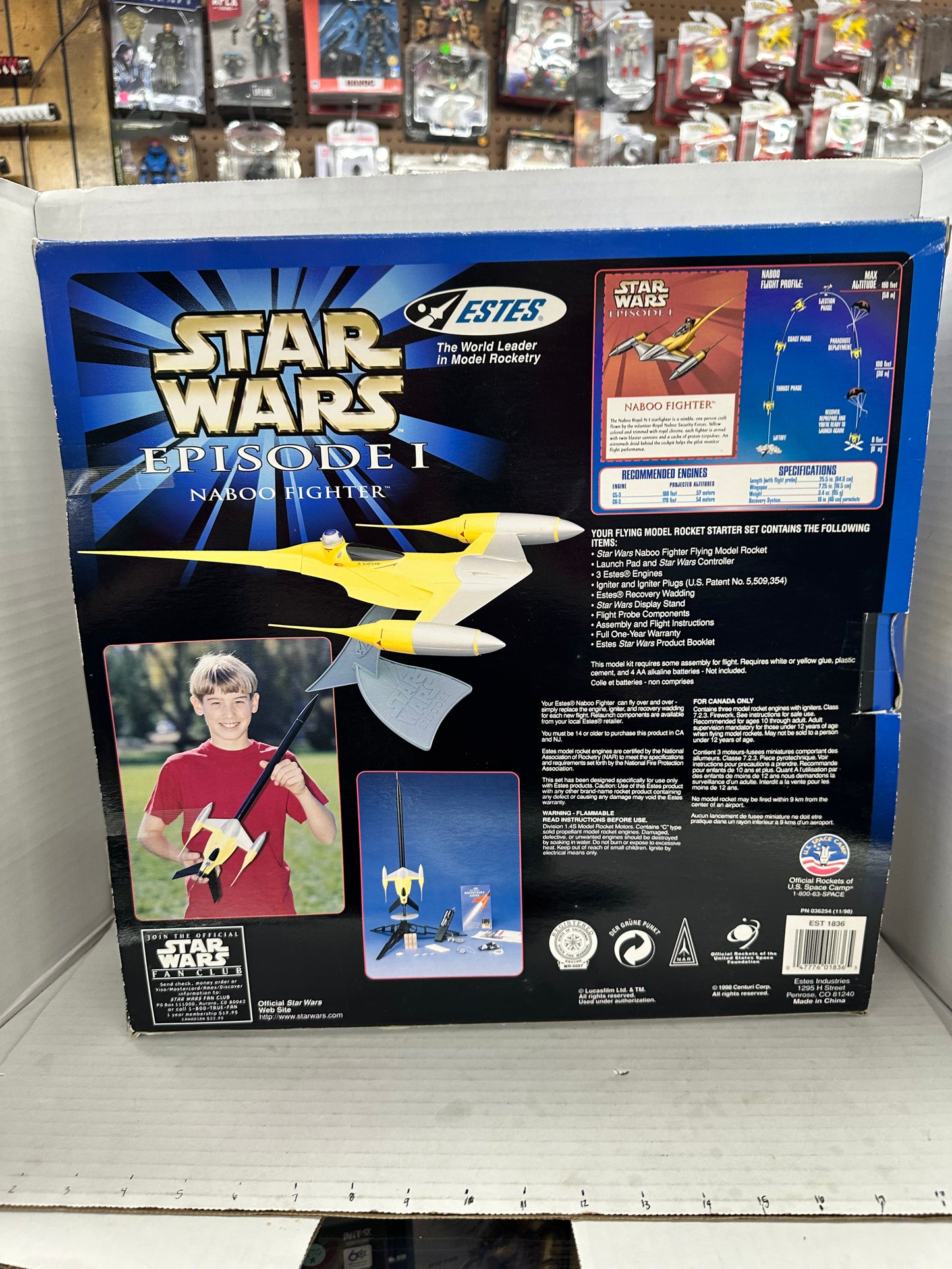 Vintage 1998 Estes Star Wars Episode 1 Naboo Fighter Flying Action Model Rocket