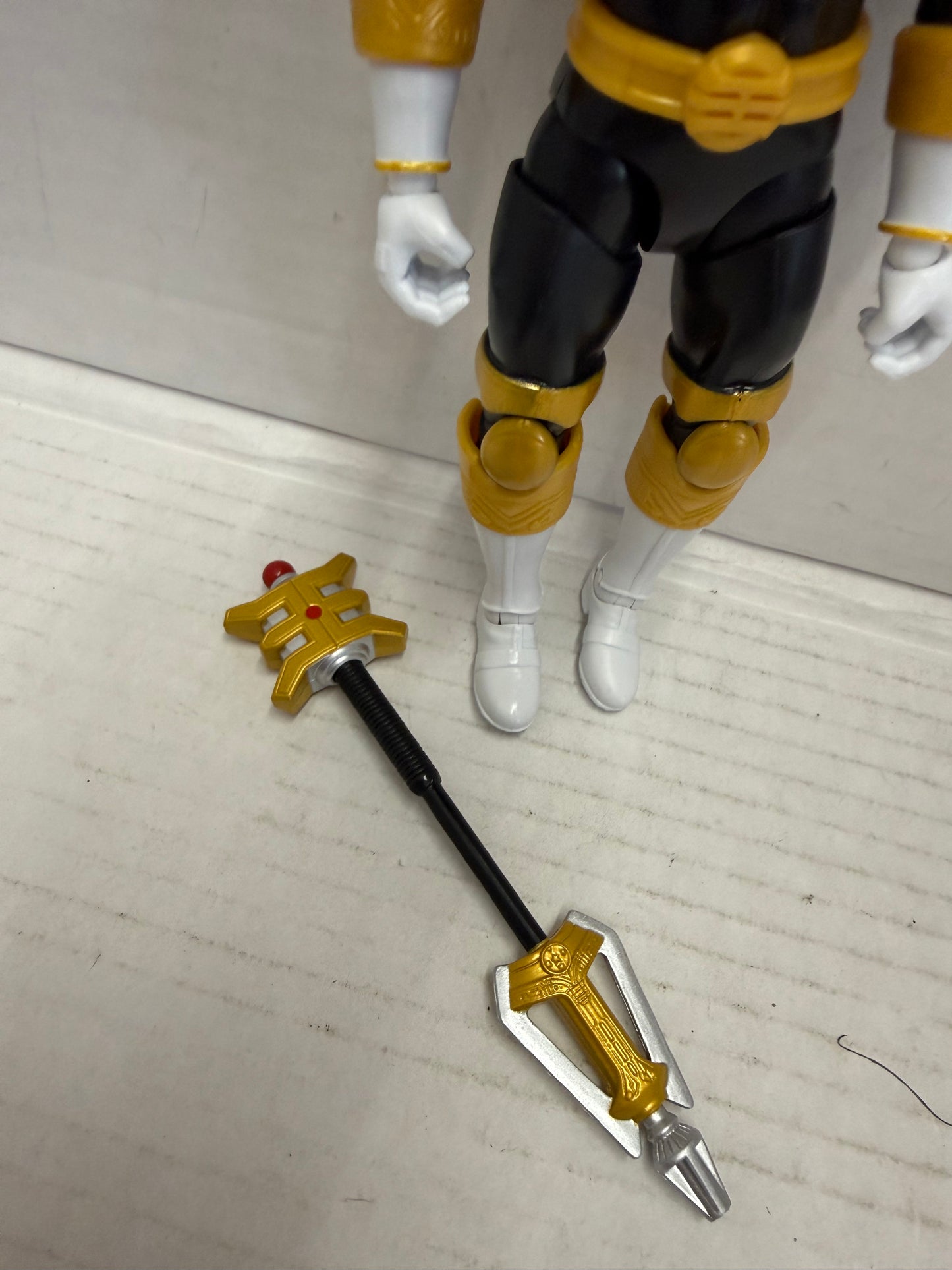 Power Rangers Legacy Collection Gold Ranger