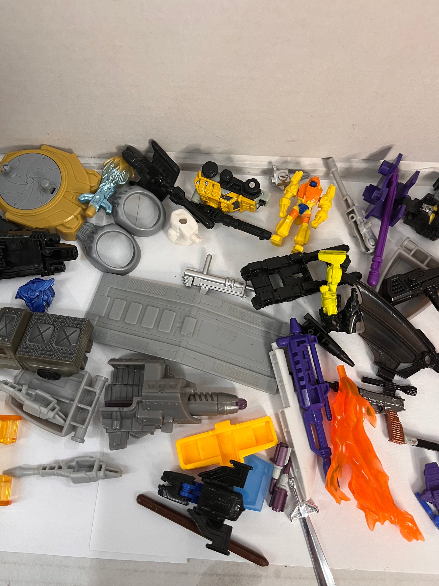 Transformers & KO Random Parts & Figures Lot