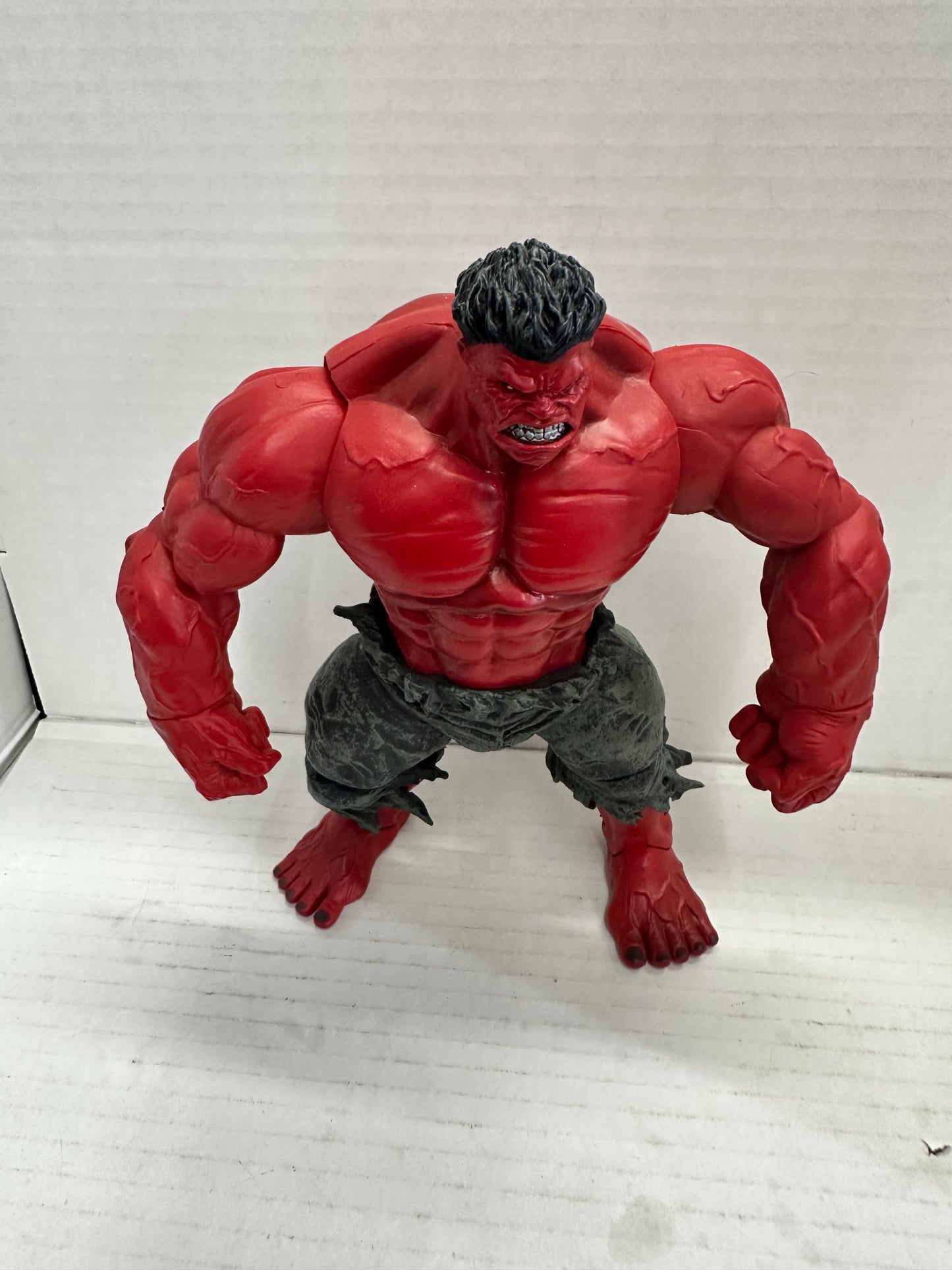Marvel Diamond Select Red Hulk Action Figure Collectors Edition