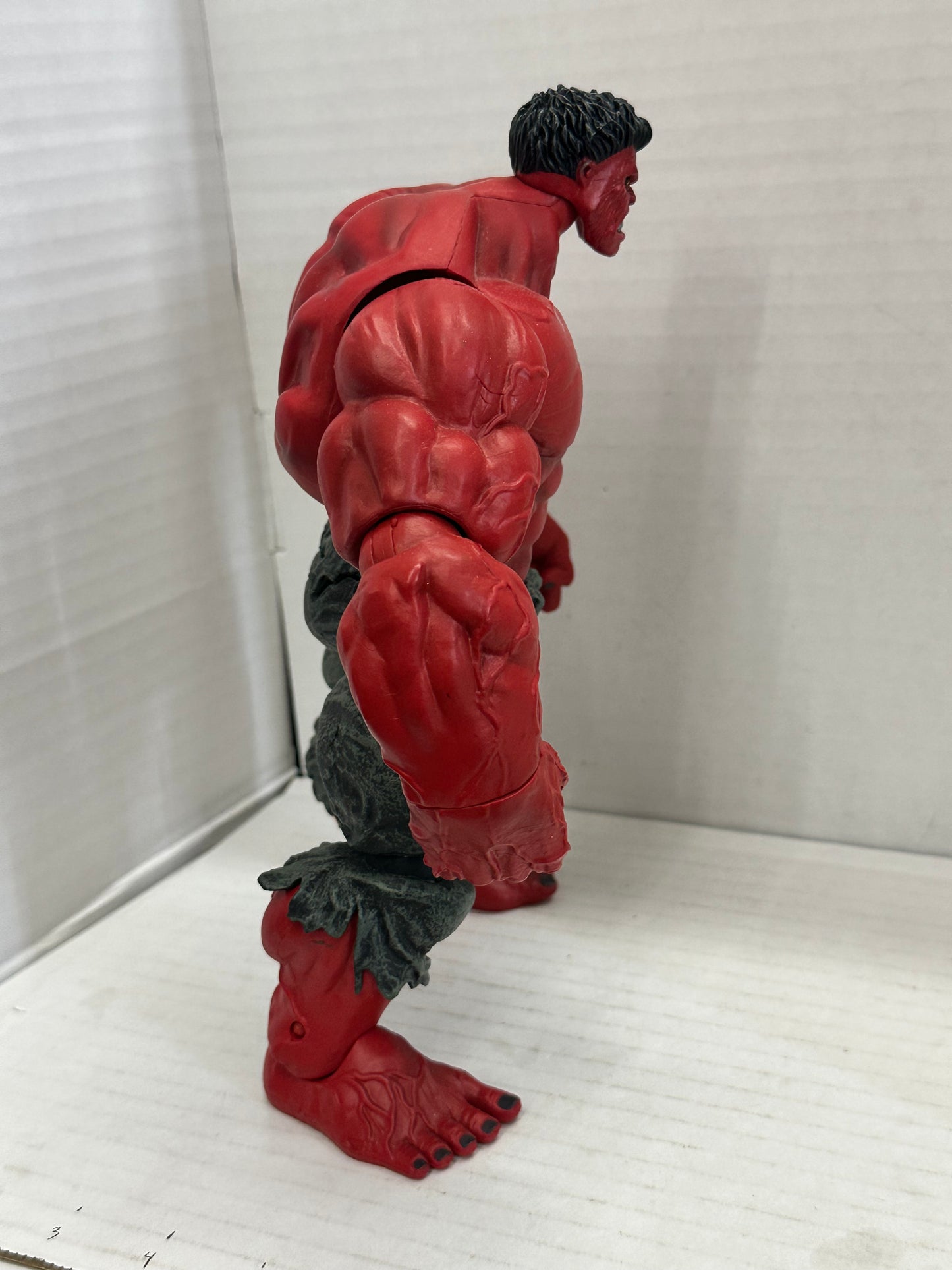 Marvel Diamond Select Red Hulk Action Figure Collectors Edition