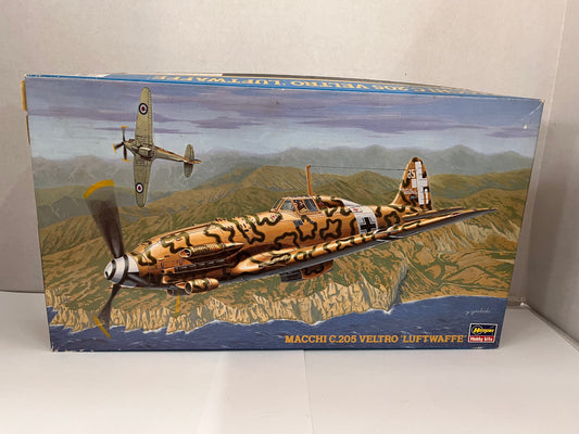 Hasegawa Hobby Kits Macchi C.205 Veltro Luftwaffe, 1:48