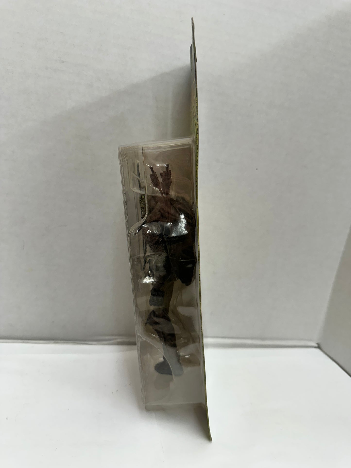 ToyBiz The Lord of the Rings Fellowship Moria Orc Archer 6" Figure New 2004