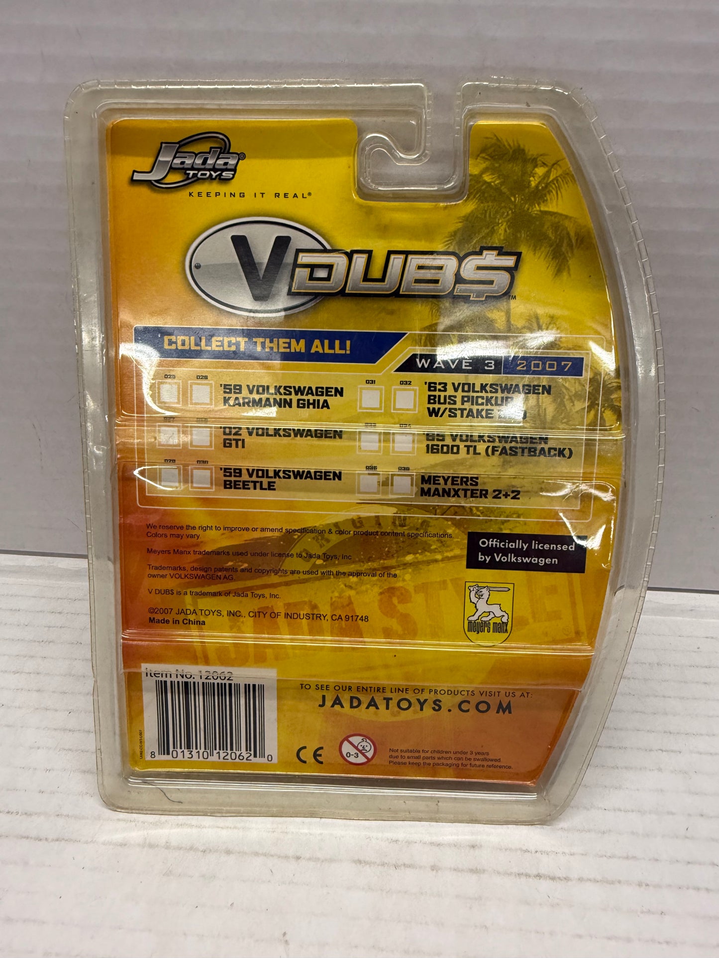 VDubs ('65 Volkswagen 1600TL Fastback) - Jada Toys Diecast Car 1:64