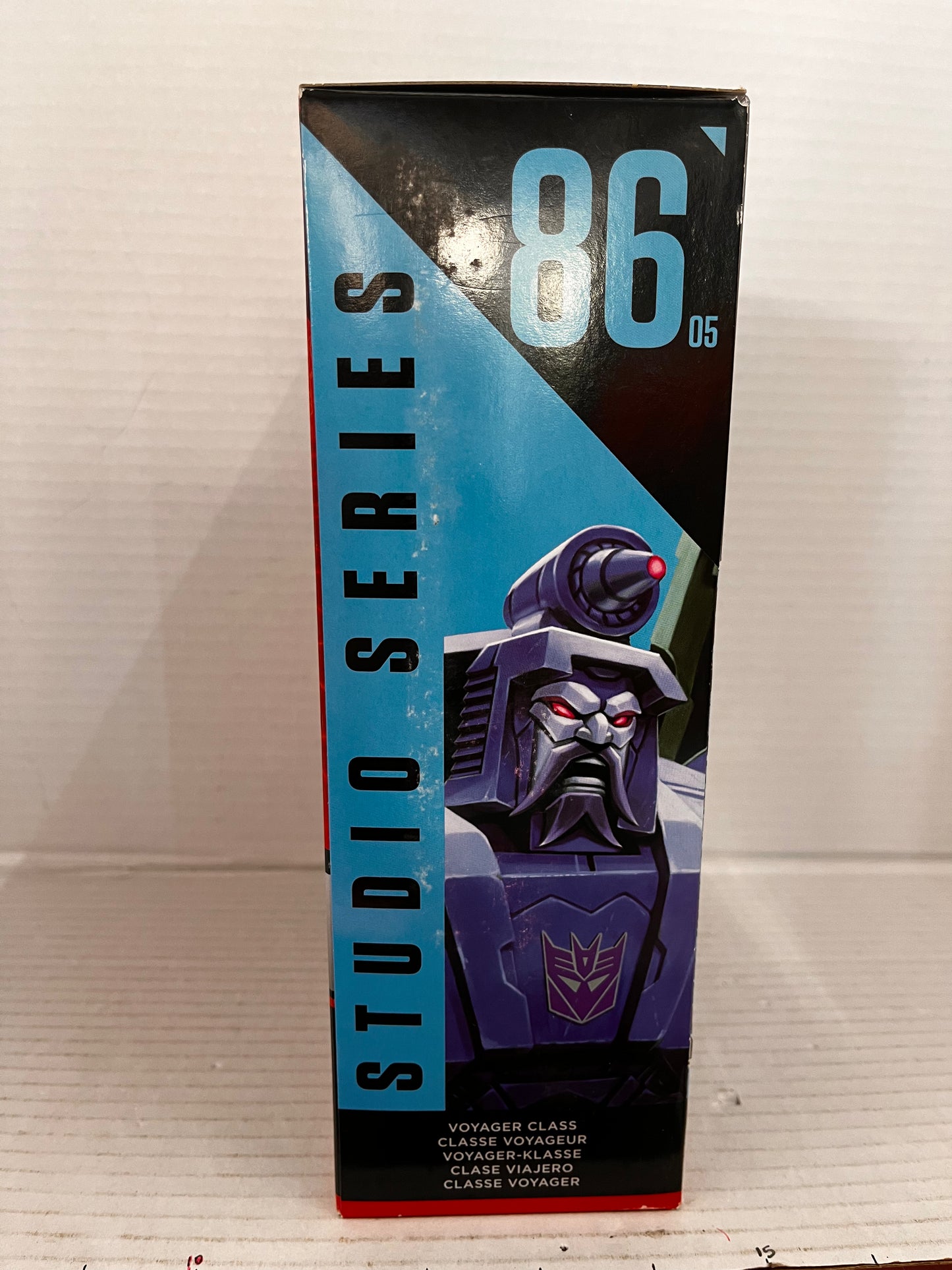 Hasbro Transformers The Movie Studio Series 86 Voyager Class Scourge T8