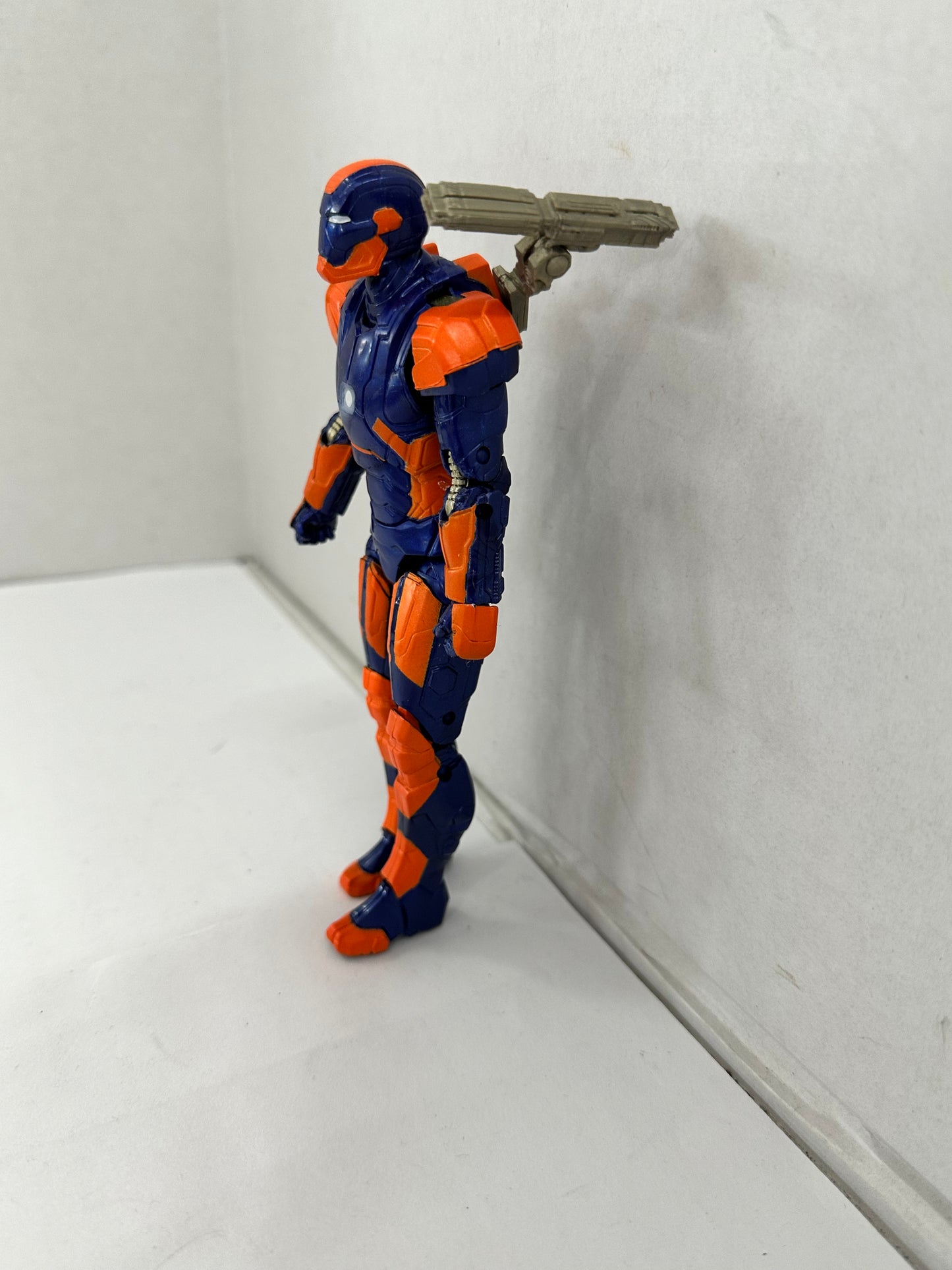 Marvel Legends Iron Man Mark 27 Disco Civil War From 2 Pack