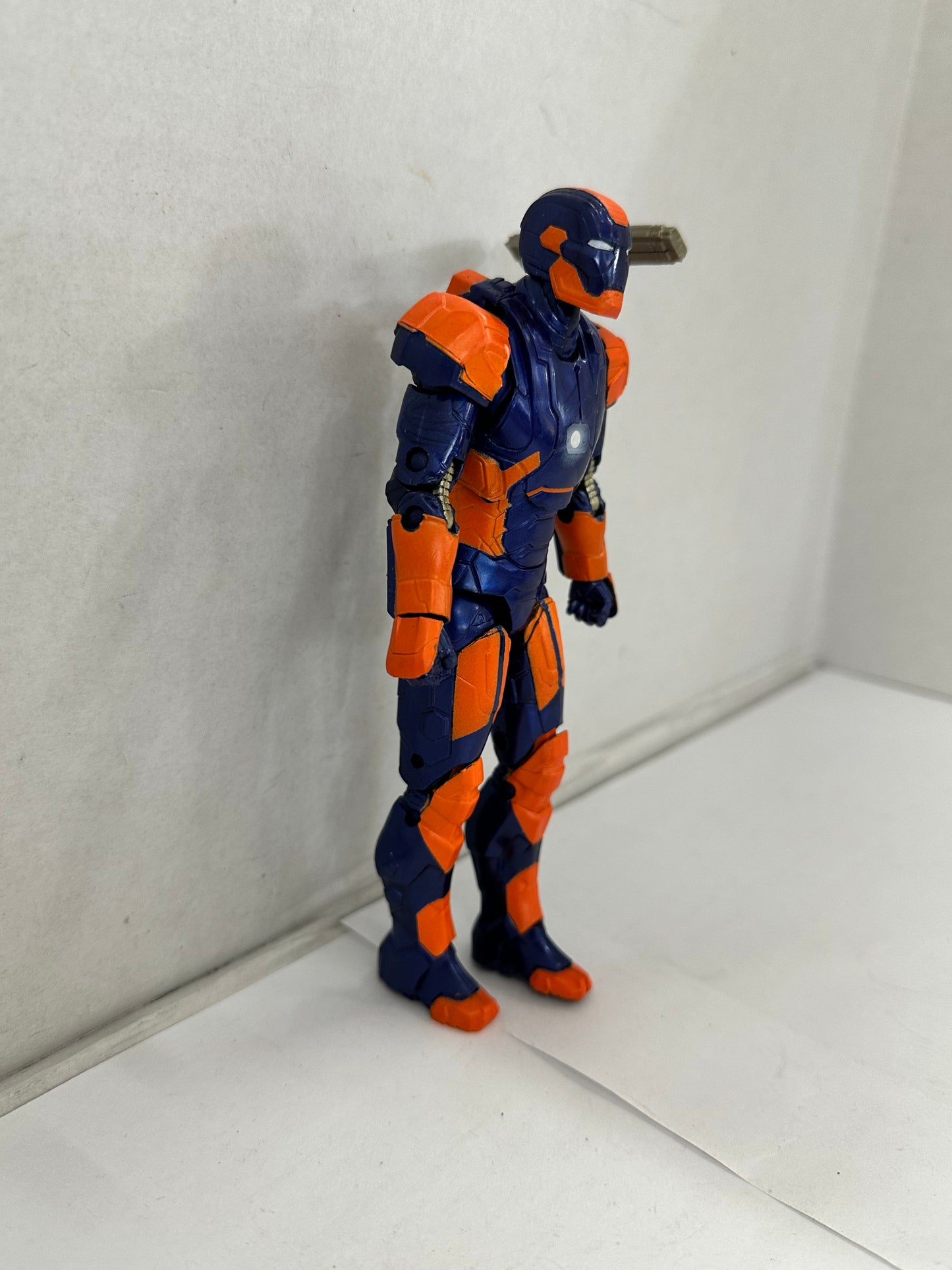 Marvel Legends Iron Man Mark 27 Disco Civil War From 2 Pack