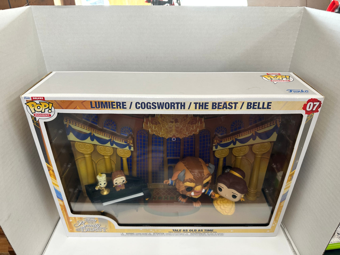 Funko Pop! Deluxe Moment Beauty And The Beast 07 Tale As Old As Time Box Damage