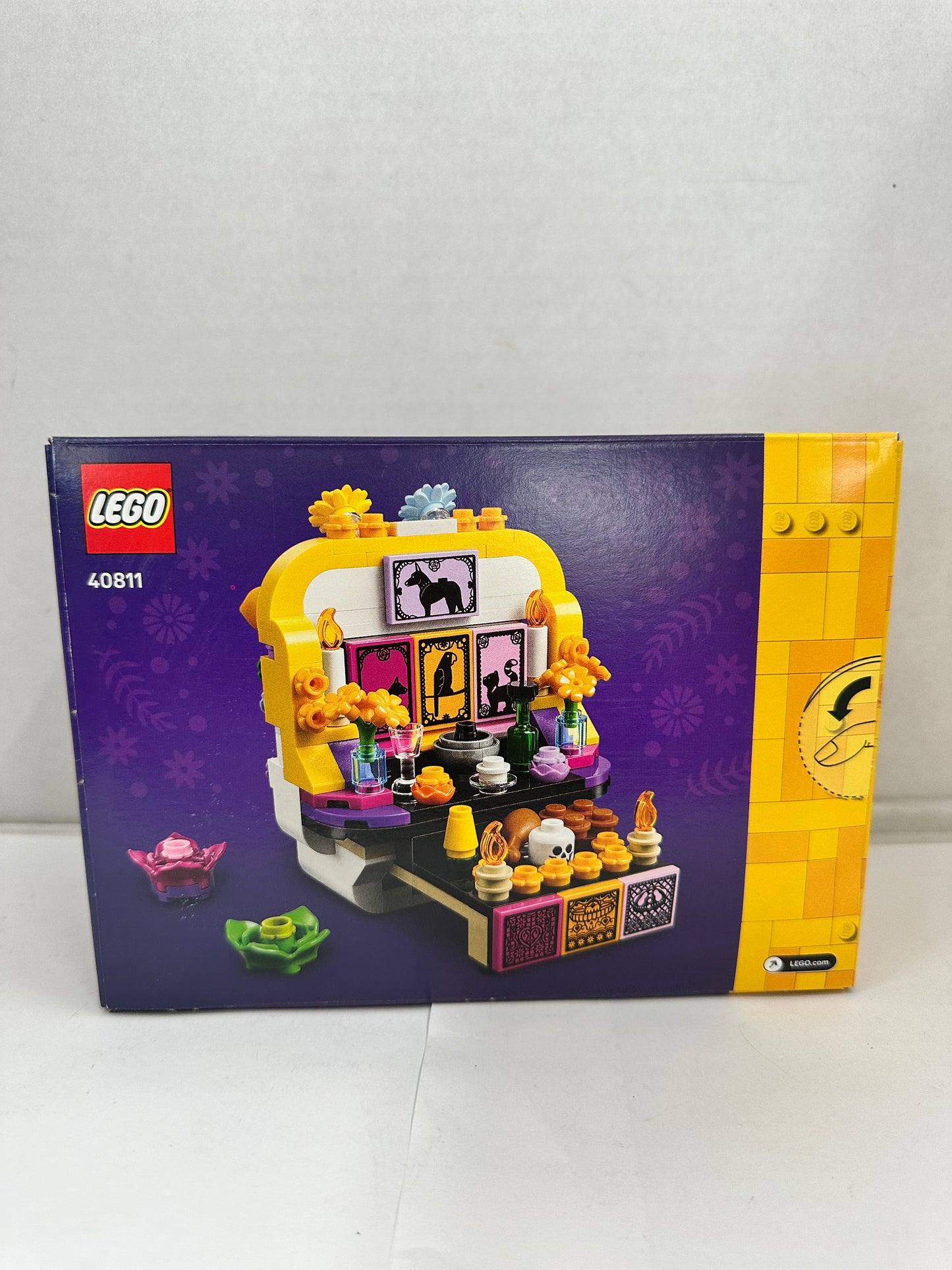 LEGO 40811 Altar of the Dead (Dia de Muertos / Day of the Dead)