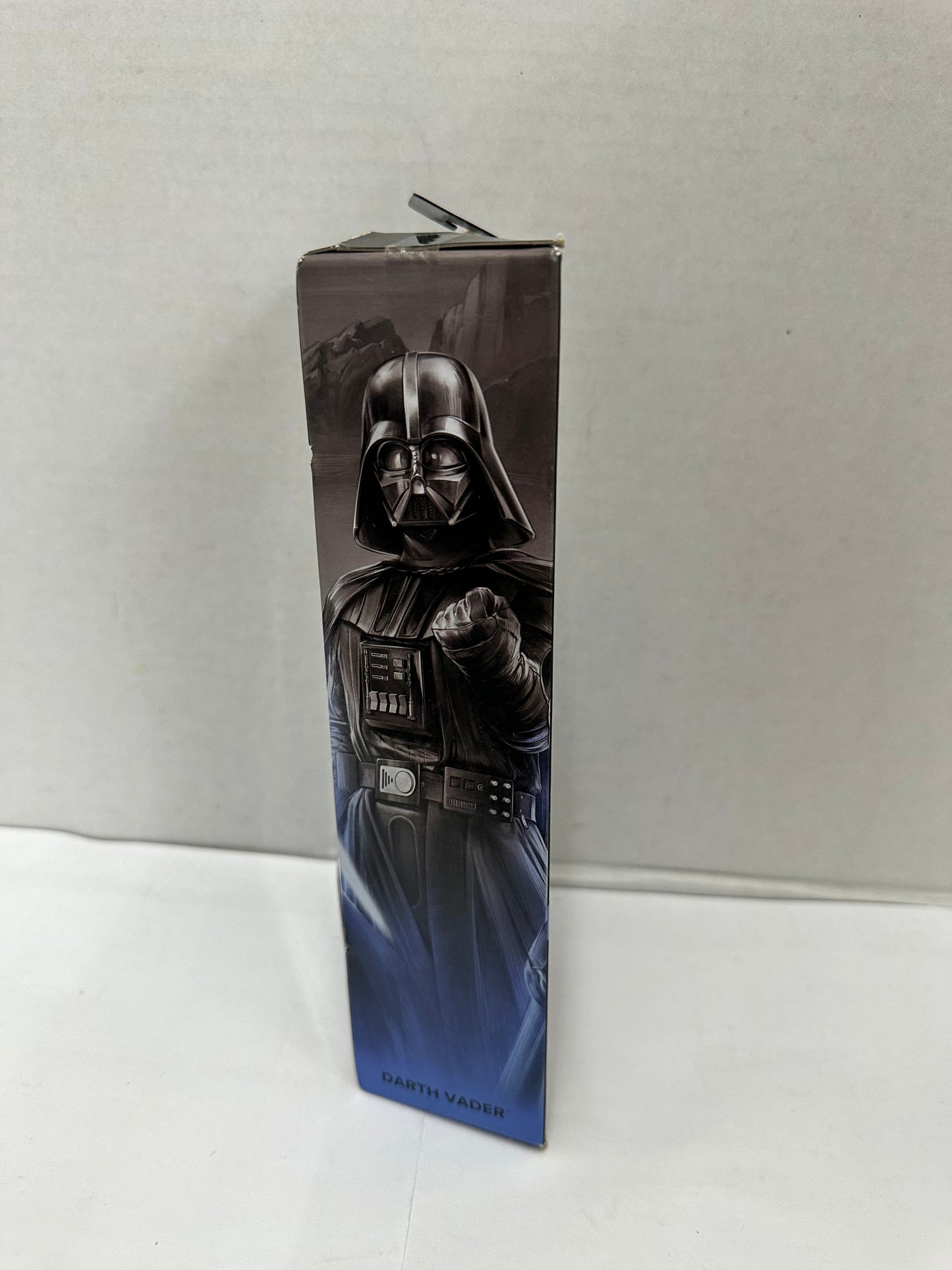 Hasbro Star Wars The Black Series Darth Vader 6 in Action Figure Box Damage