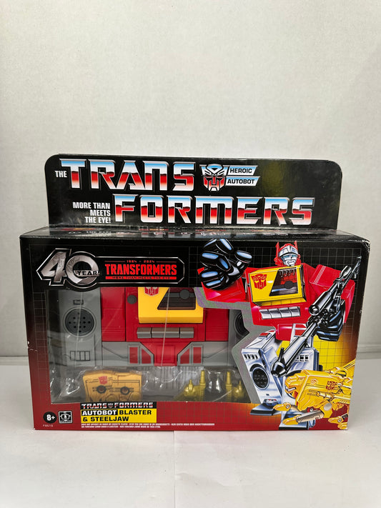 Transformers 40th Anniversary Autobot Blaster & Steeljaw Action Figures #F8619