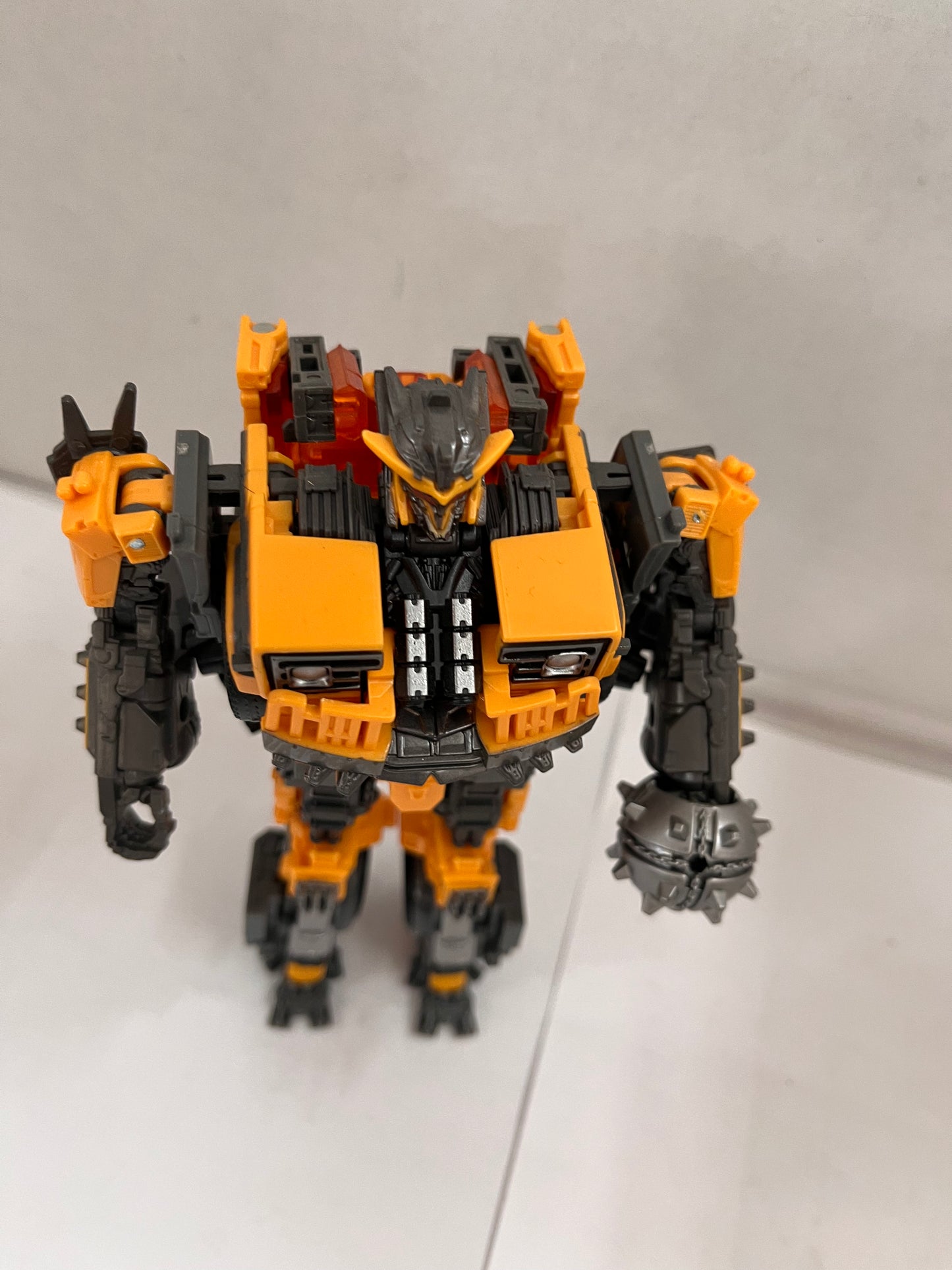 Transformers Battletrap Complete SS-99 Studio Series Voyager Class