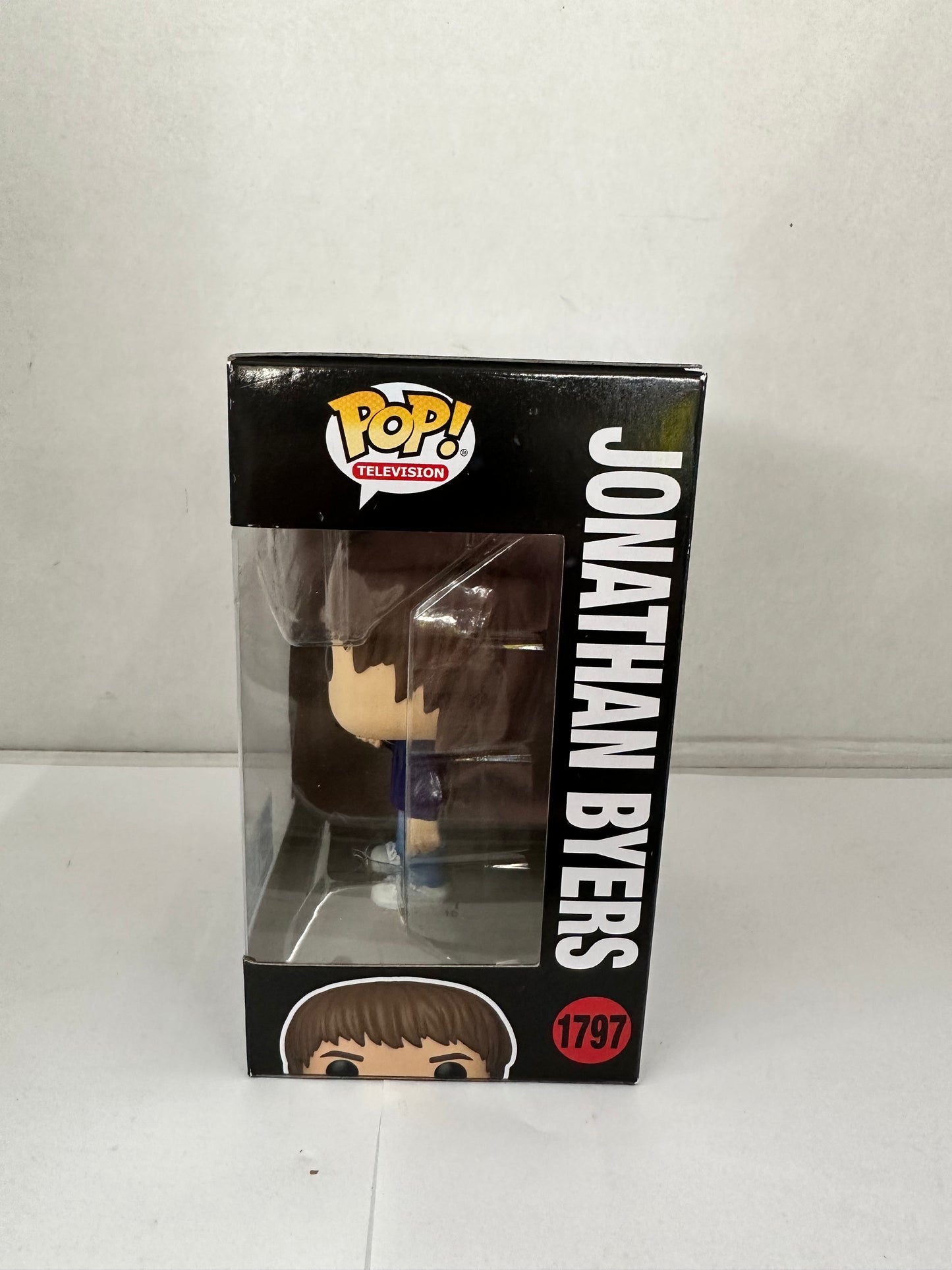 Funko Pop Jonathan Byers Flashlight # 1797 Stranger Things Season 5
