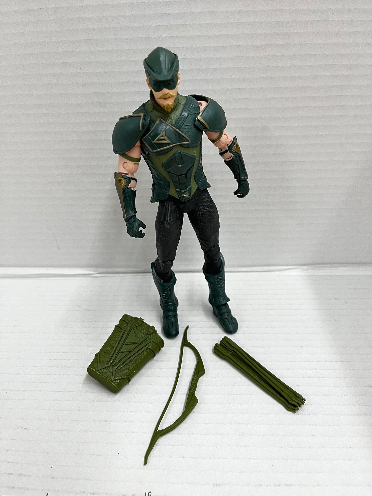 McFarlane DC Direct Page Punchers Green Arrow 7" Action Figure Injustice 2 - No Comic