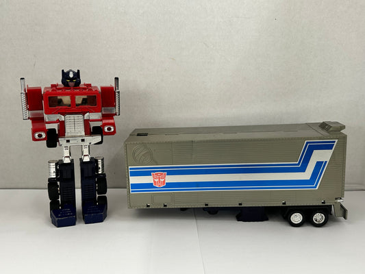 Vintage Transformers G1 Optimus Prime Hasbro Takara with Trailer 1980’s JAPAN