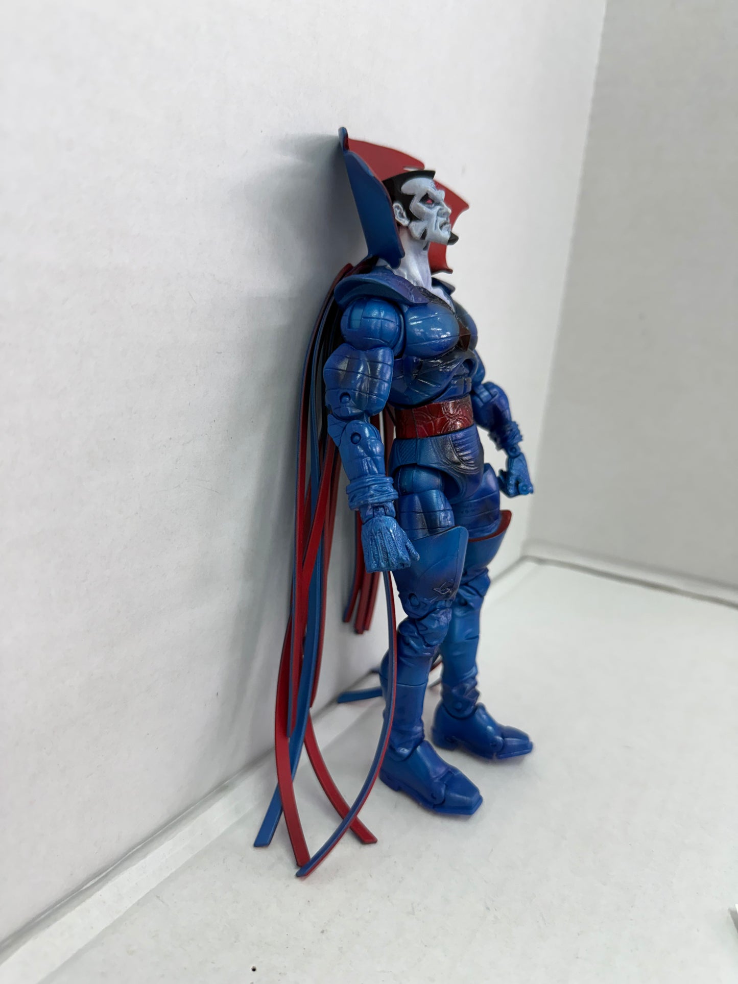 TOYBIZ MARVEL LEGENDS MR. SINISTER 2005 SENTINEL SERIES 7" ACTION FIGURE