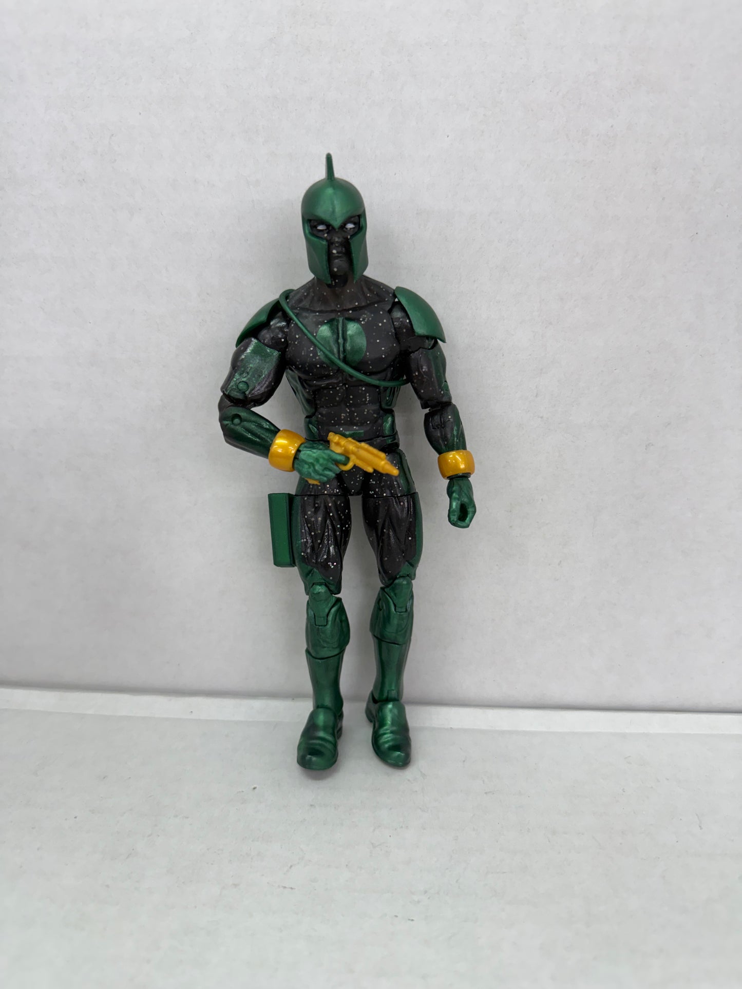 Marvel Legends GENIS VELL 6" Figure 100% Complete BAF Kree Sentry Hasbro 2018