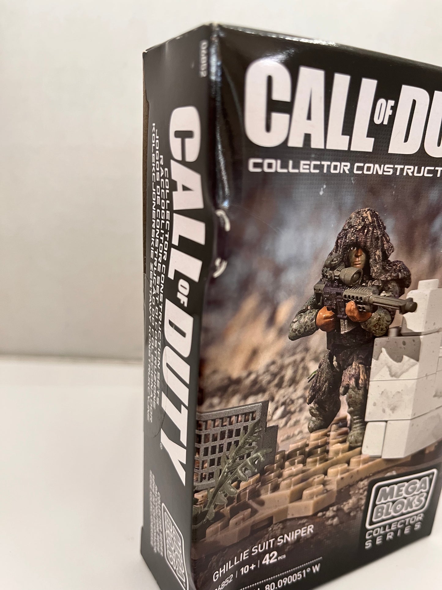 2014 Mega Blocks Call of Duty Ghillie Suit Sniper