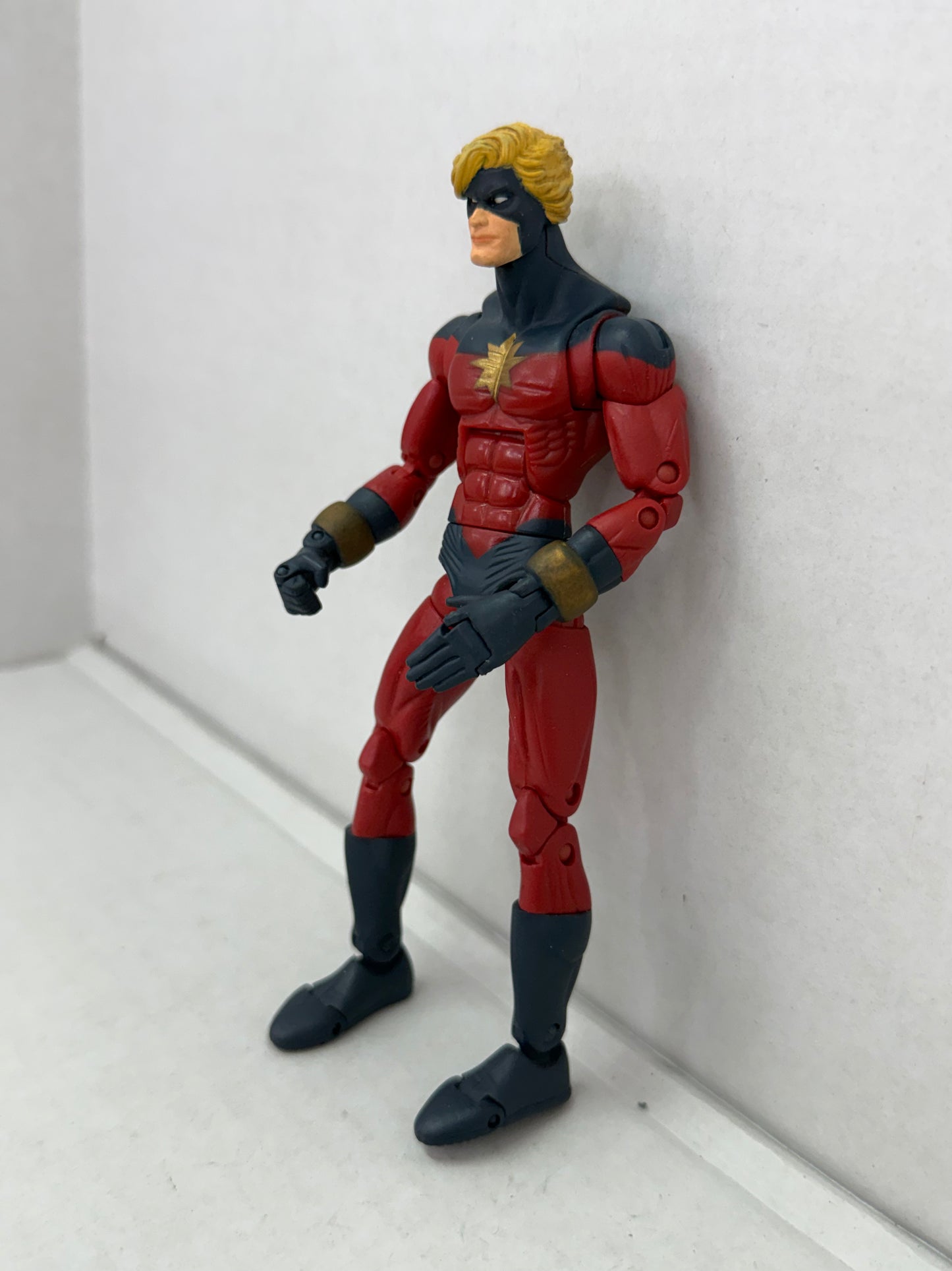 ToyBiz Marvel Legends Captain Mar-Vell 6" LOOSE Action Figure MODOK Series 2006