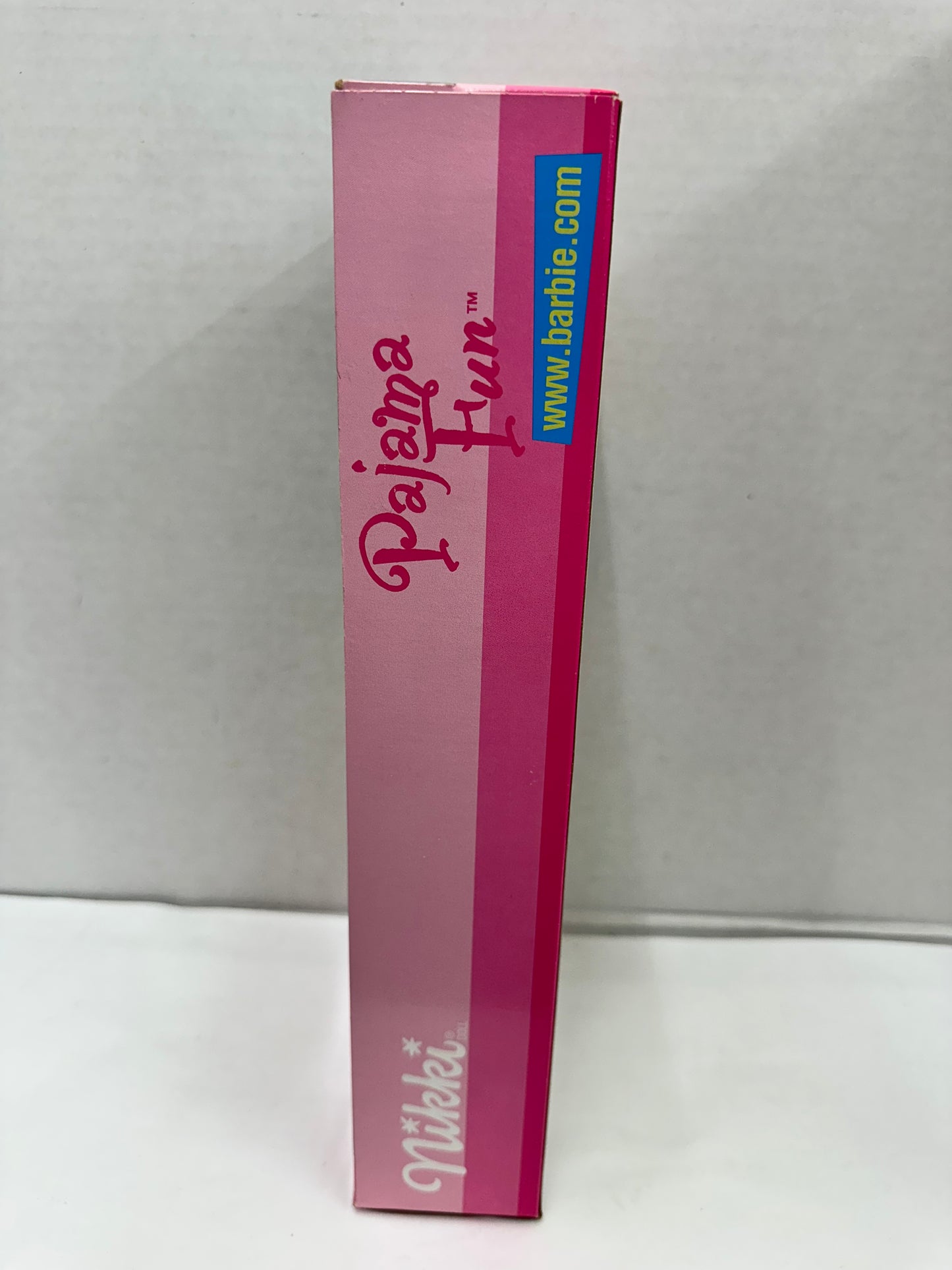 Mattel Barbie Pajama Fun Nikki Friend of Skipper Sleepover