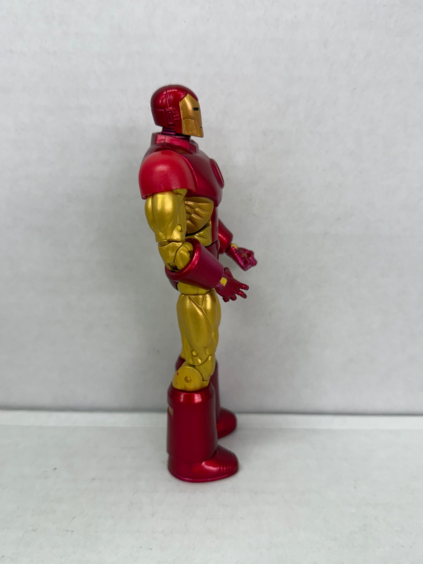 Hasbro Marvel Legends Epic Heroes Iron Man 2012 6" Poseable Action Figure