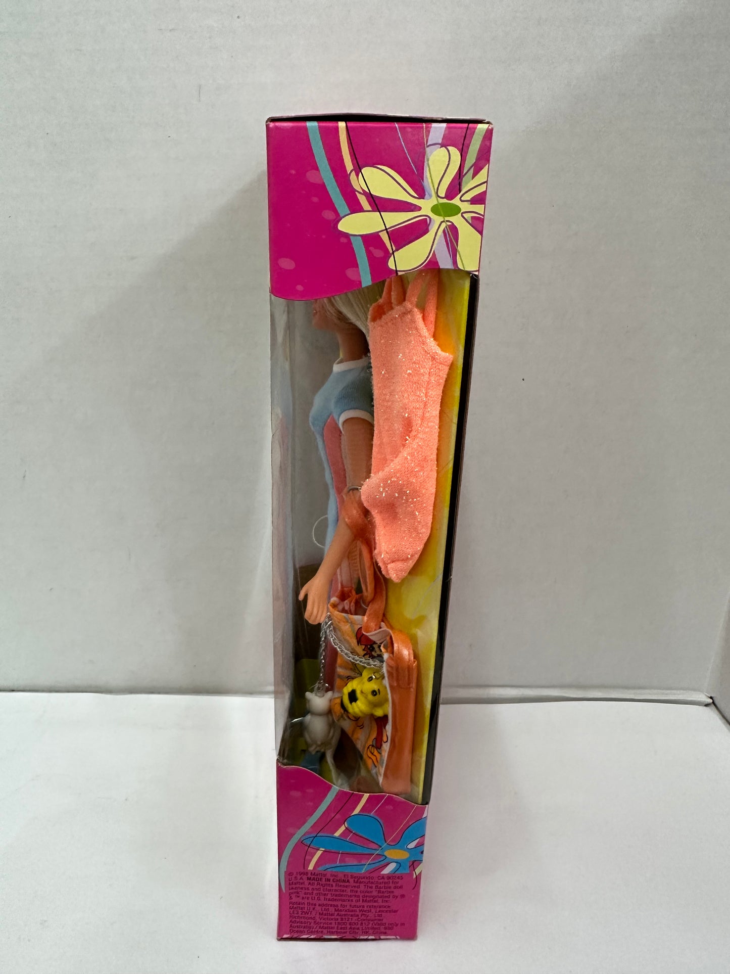 New In Box Barbie Doll Skipper Totally Yoyo 1998 Mattel #22228