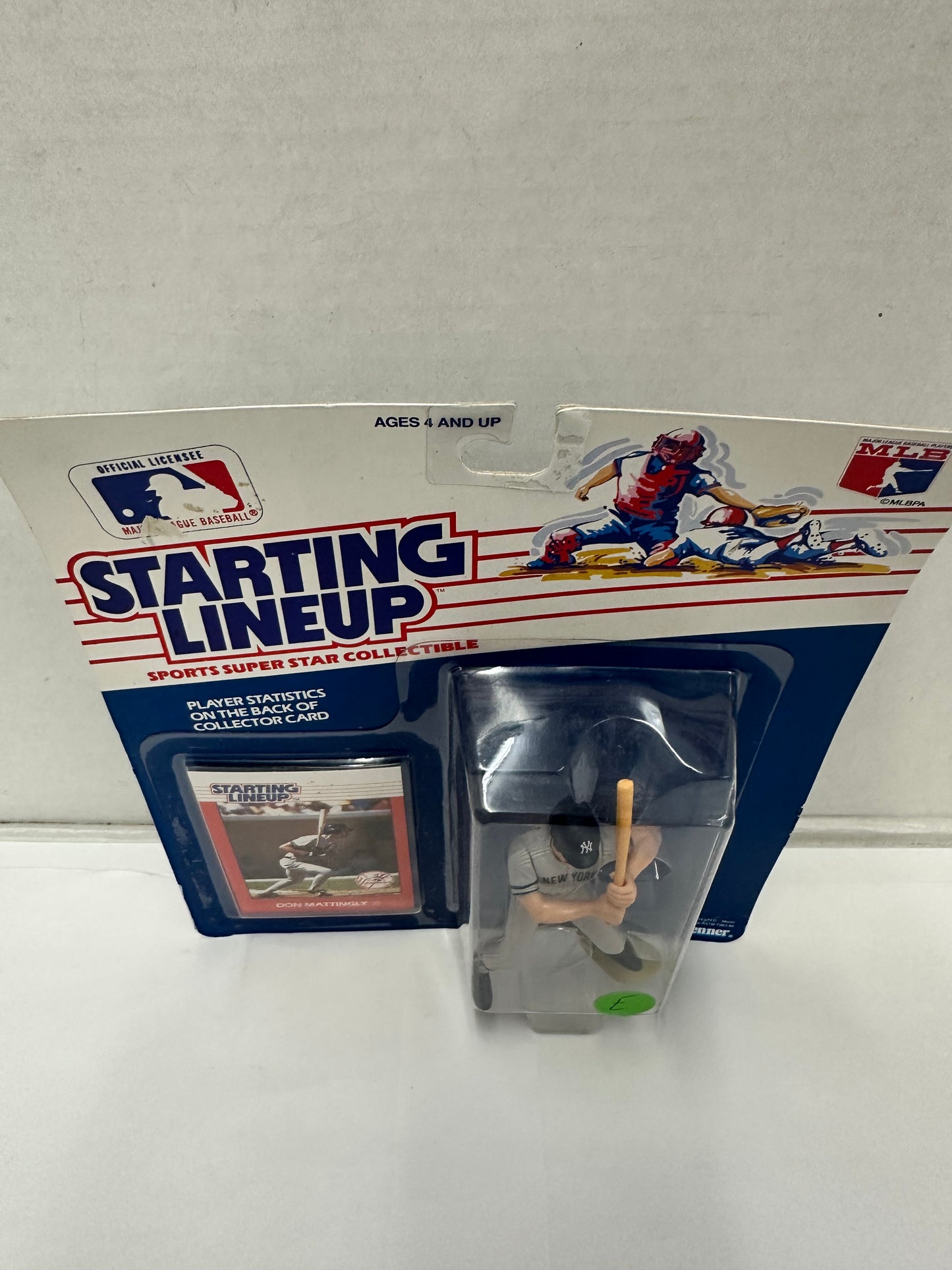 1988 Kenner Starting Lineup MLB New York Yankees Don Mattingly SEALED!