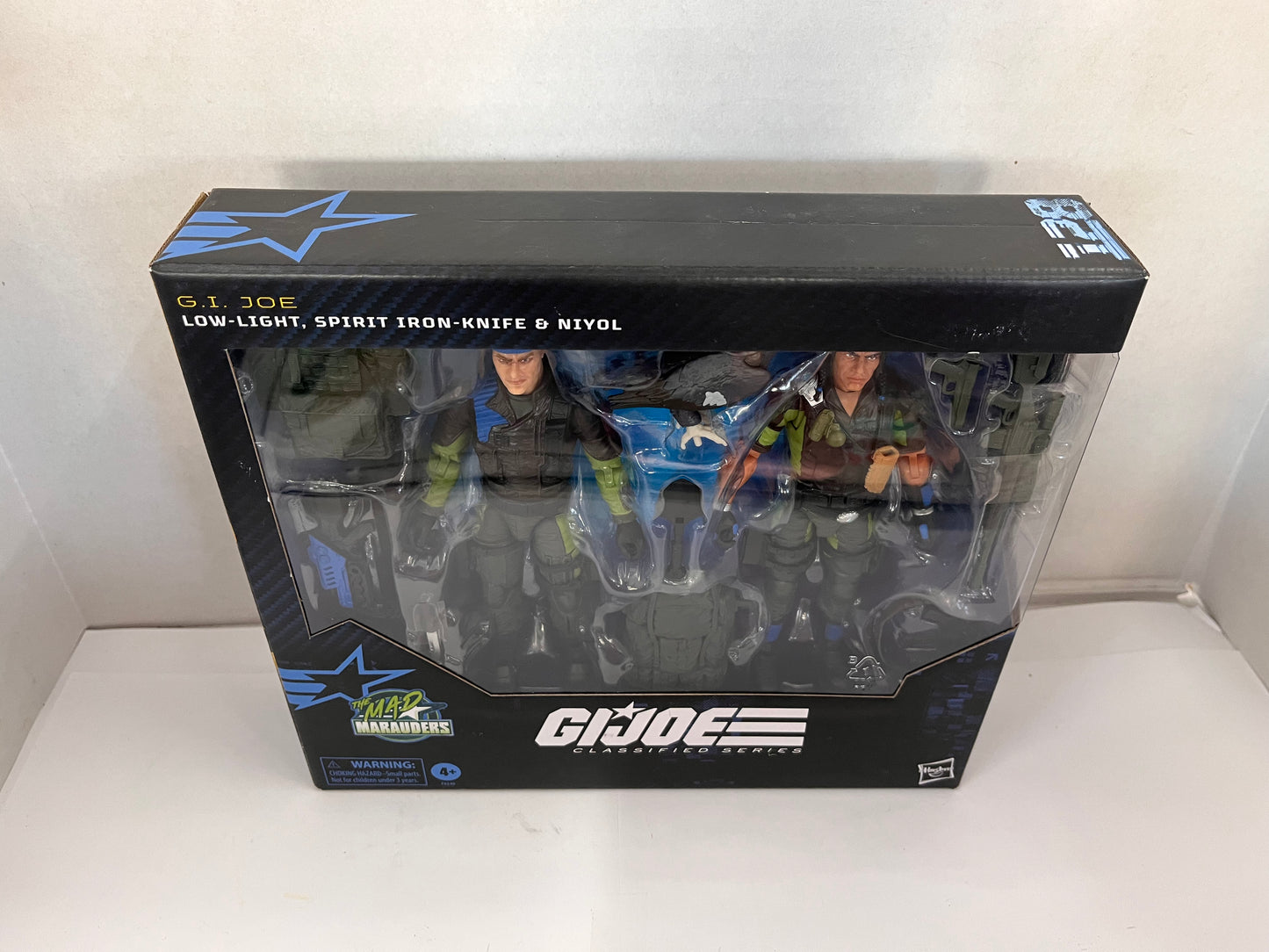 Hasbro G.I. Joe Classified Series #128 Low-Light Spirit Iron-Knife and Niyol