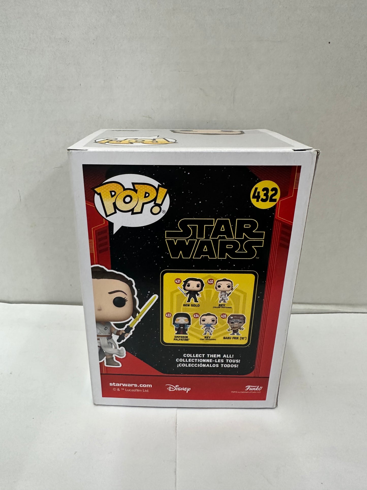 Funko Pop! Star Wars Rey Yellow Lightsaber 432