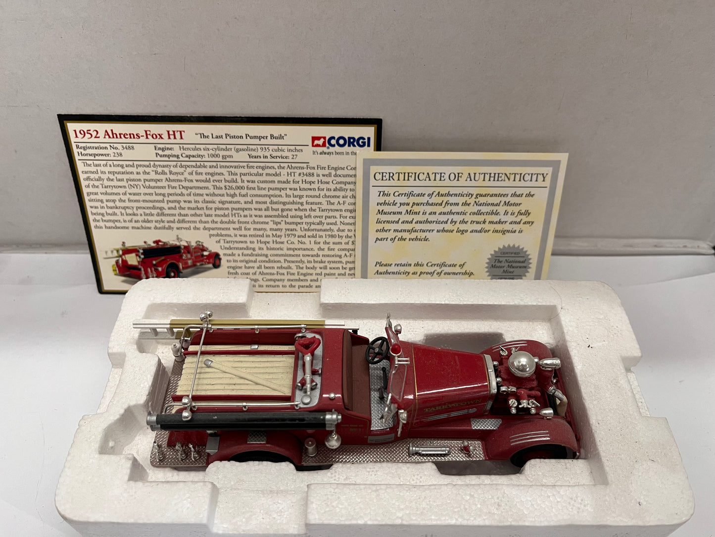 Corgi US52604 Ahrens-fox HT Piston Pumper Hope Hose Company No. 1