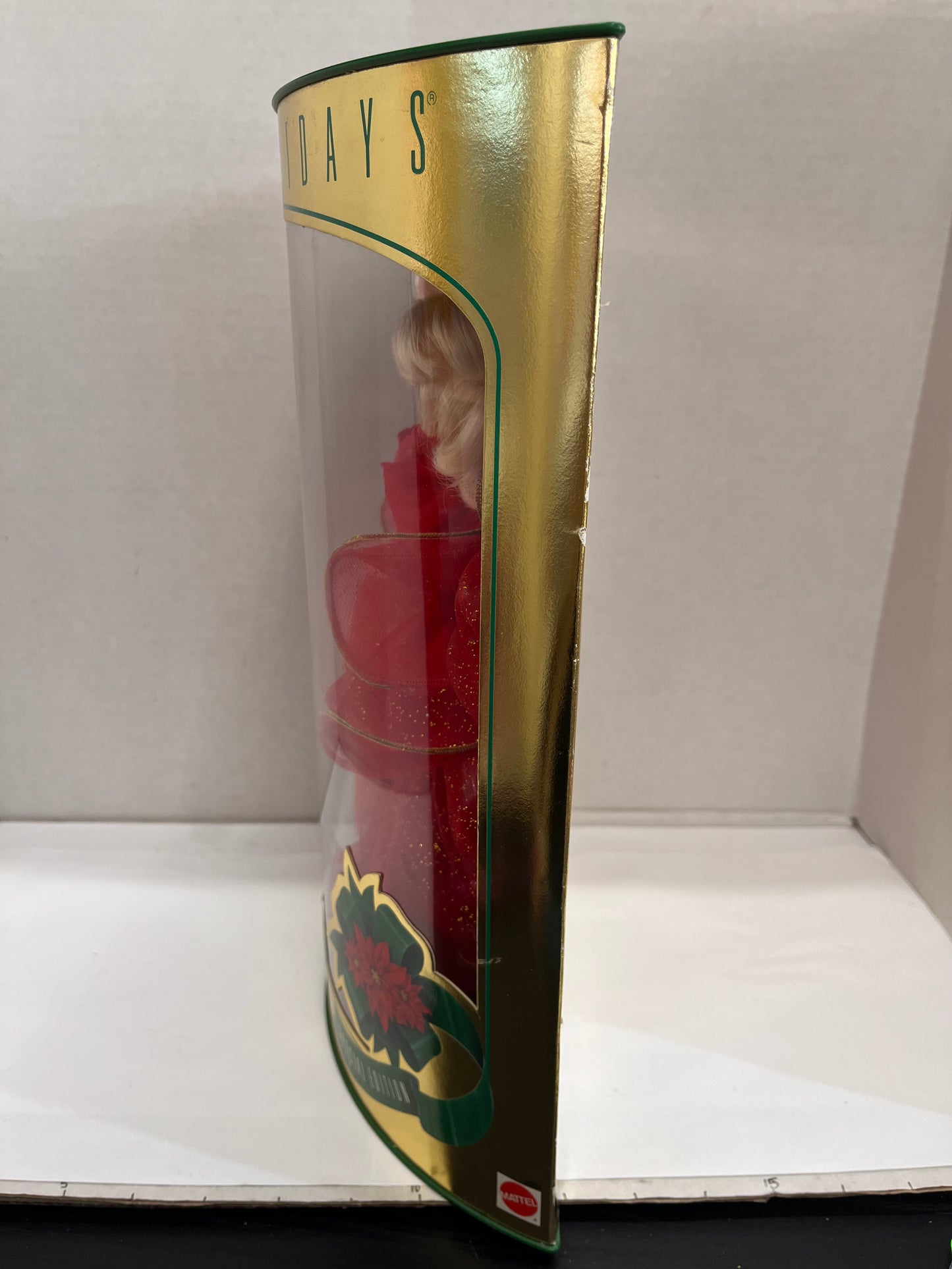 Vintage 1993 Mattel Barbie Doll Happy Holidays Special Edition Red Dress