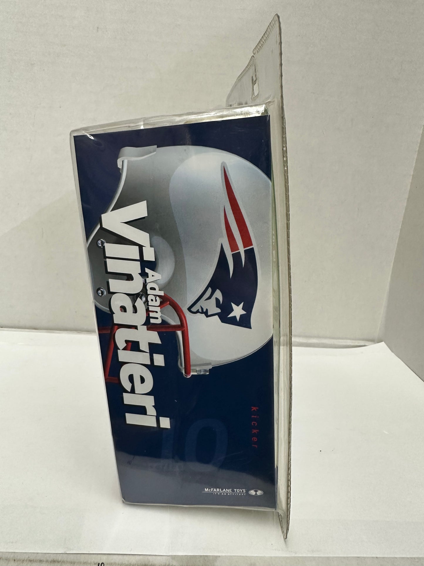NEW ENGLAND PATRIOTS ADAM VINATIERI NFL FOOTBALL ACTION FIGURE 2004 by MCFARLANE