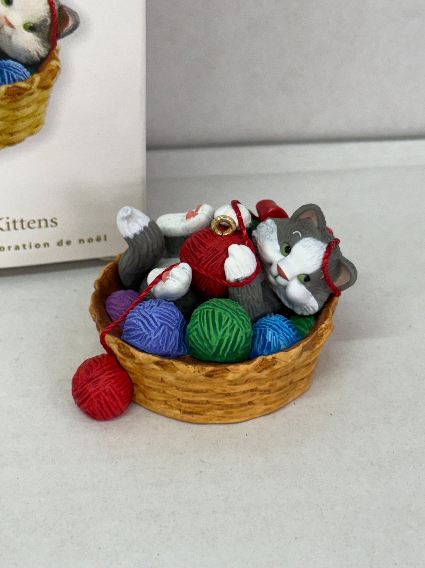 HALLMARK MISCHIEVOUS KITTENS 12TH IN SERIES ORNAMENT 2010 KITTEN YARN BASKET NEW