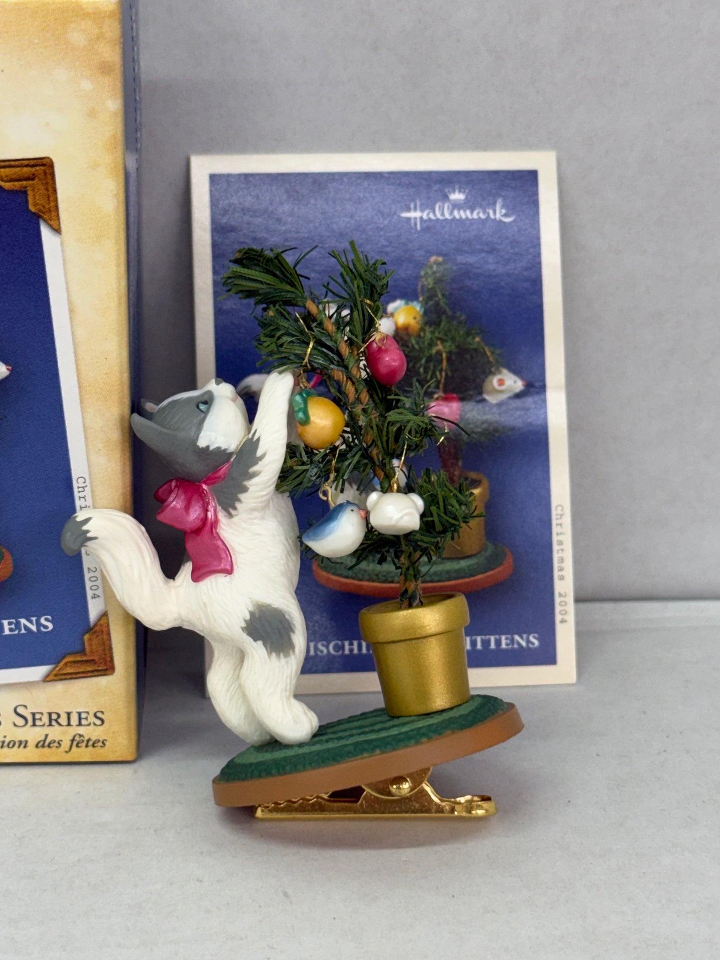 2004 Hallmark MISCHIEVOUS KITTENS Keepsake 6th In Series New