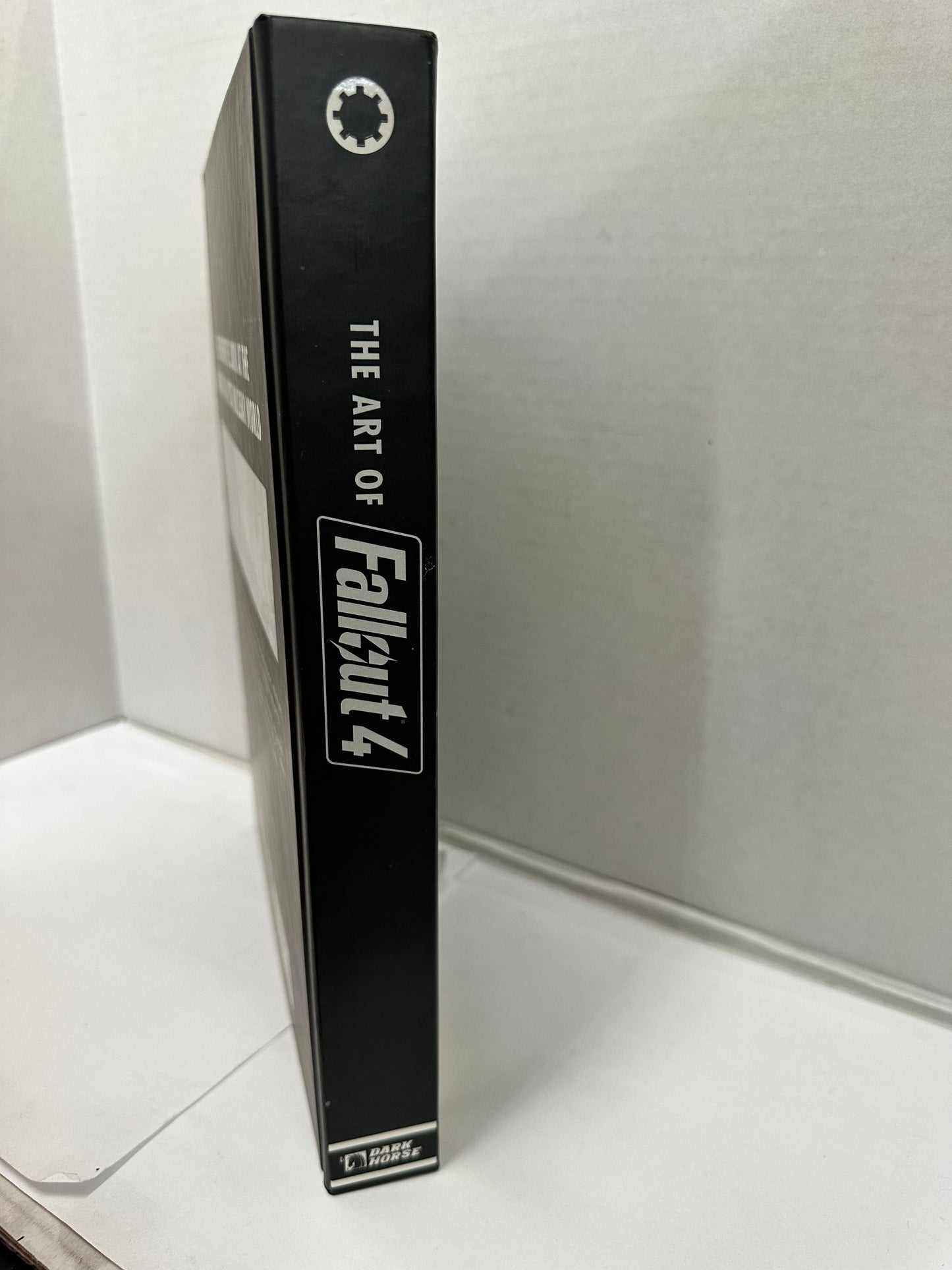 The Art of Fallout 4 (Hardcover, 2015) by Dark Horse December 2015 1st Edition