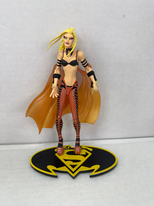DC Direct SUPERGIRL CORRUPTED Superman & Batman Return of Supergirl Series 2