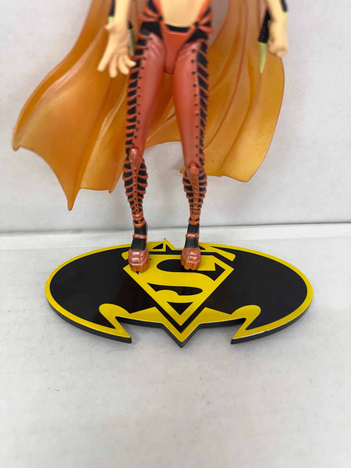 DC Direct SUPERGIRL CORRUPTED Superman & Batman Return of Supergirl Series 2