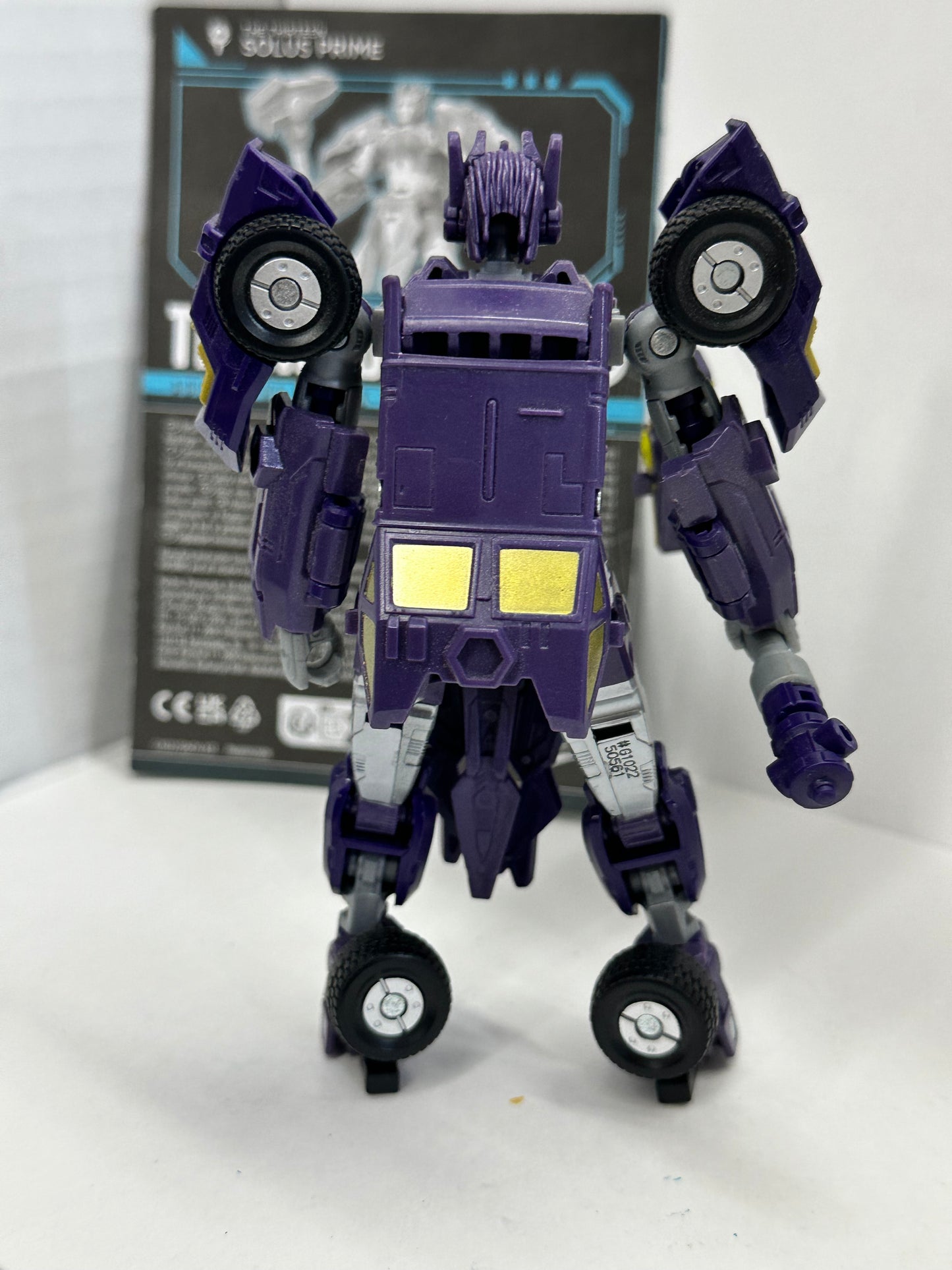 Transformers Age of the Primes Deluxe Class Solus Prime Hasbro 2026 Complete