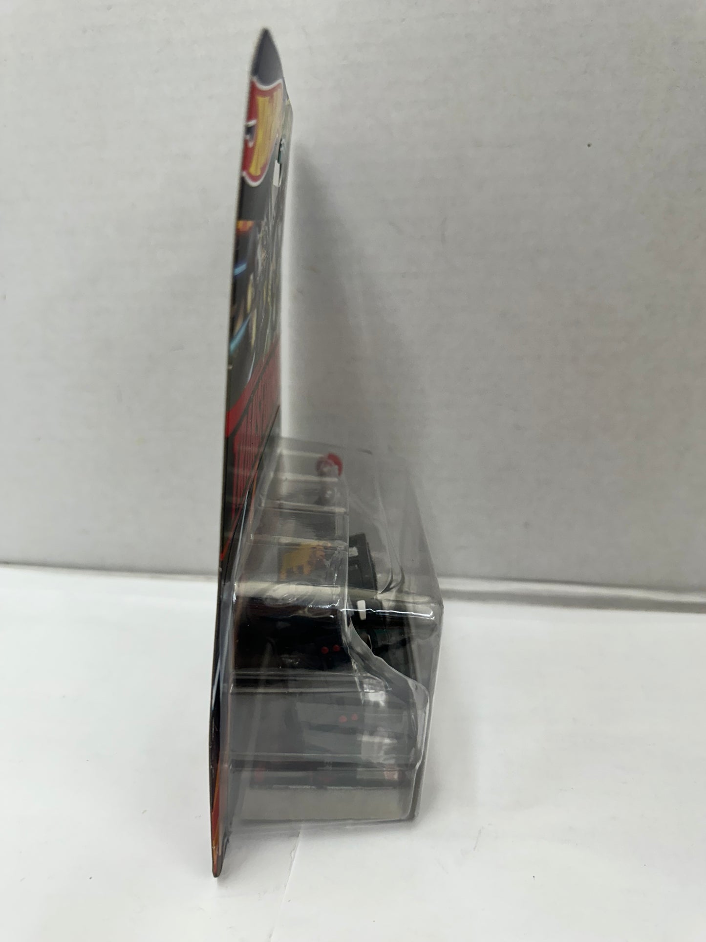 Hasbro & Mattel Collaborative Transformers x Hot Wheels Autobot BONE SHAKER!