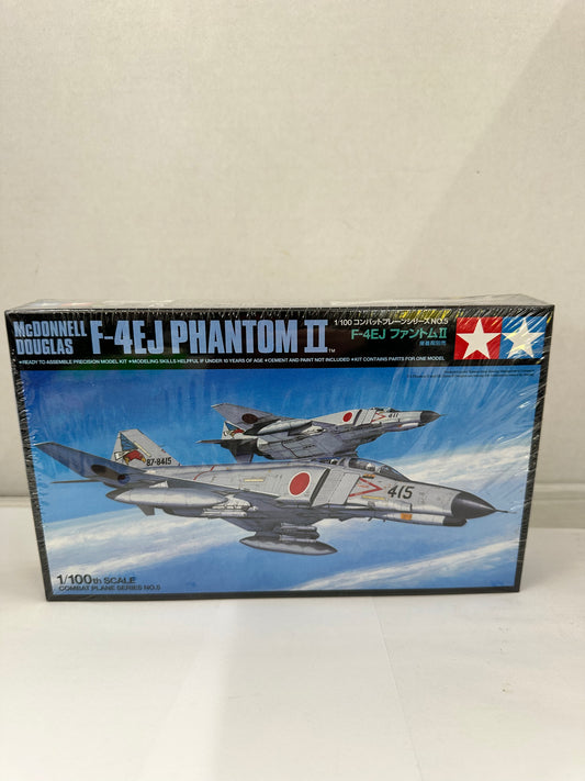 1/100 Tamiya McDonnell Douglas F-4EJ Phantom II SEALED JASDF Fighter Japanese