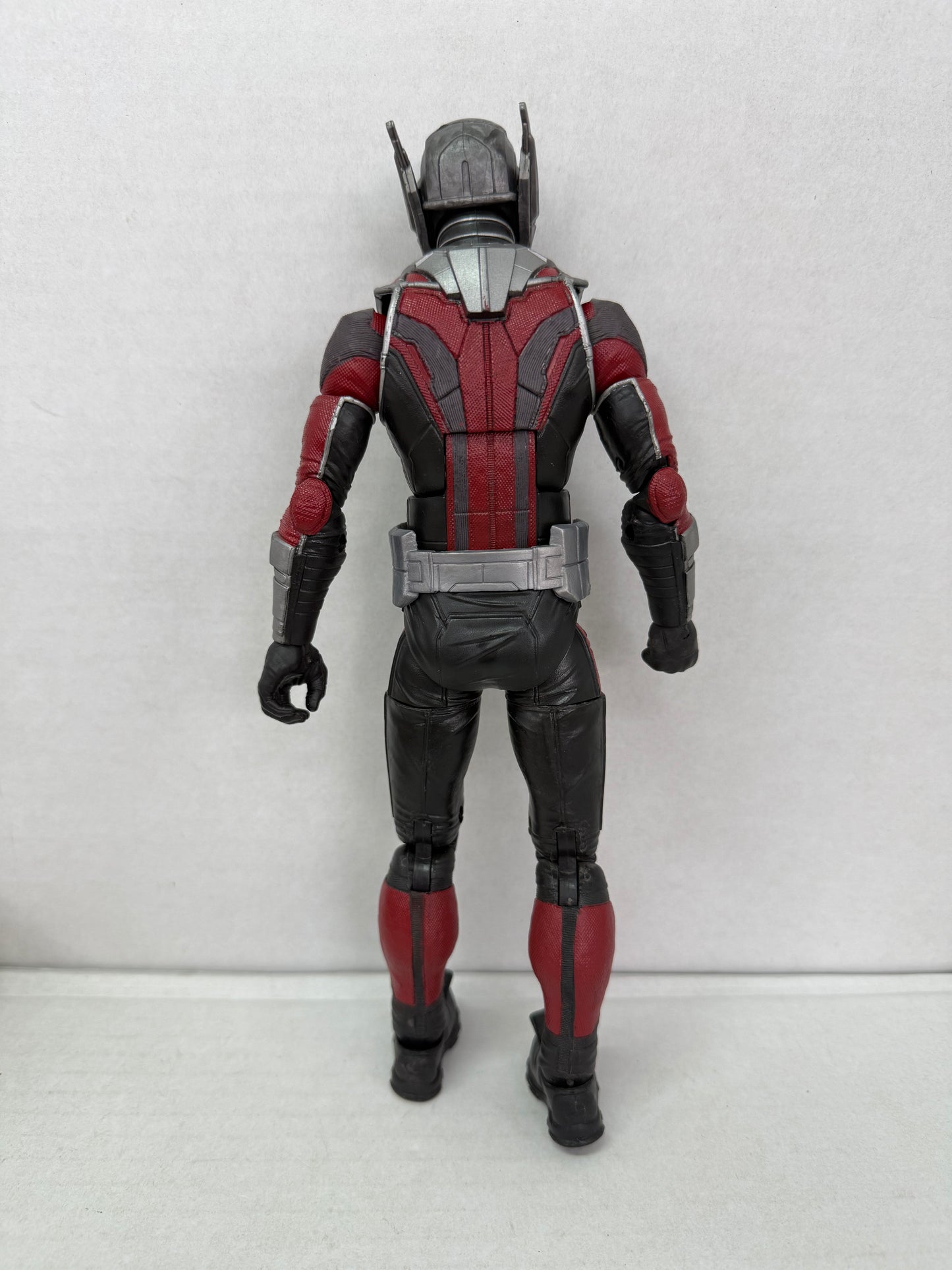 Marvel Legends Giant-Man BAF Complete 10” Figure MCU Movie Civil War Ant-Man