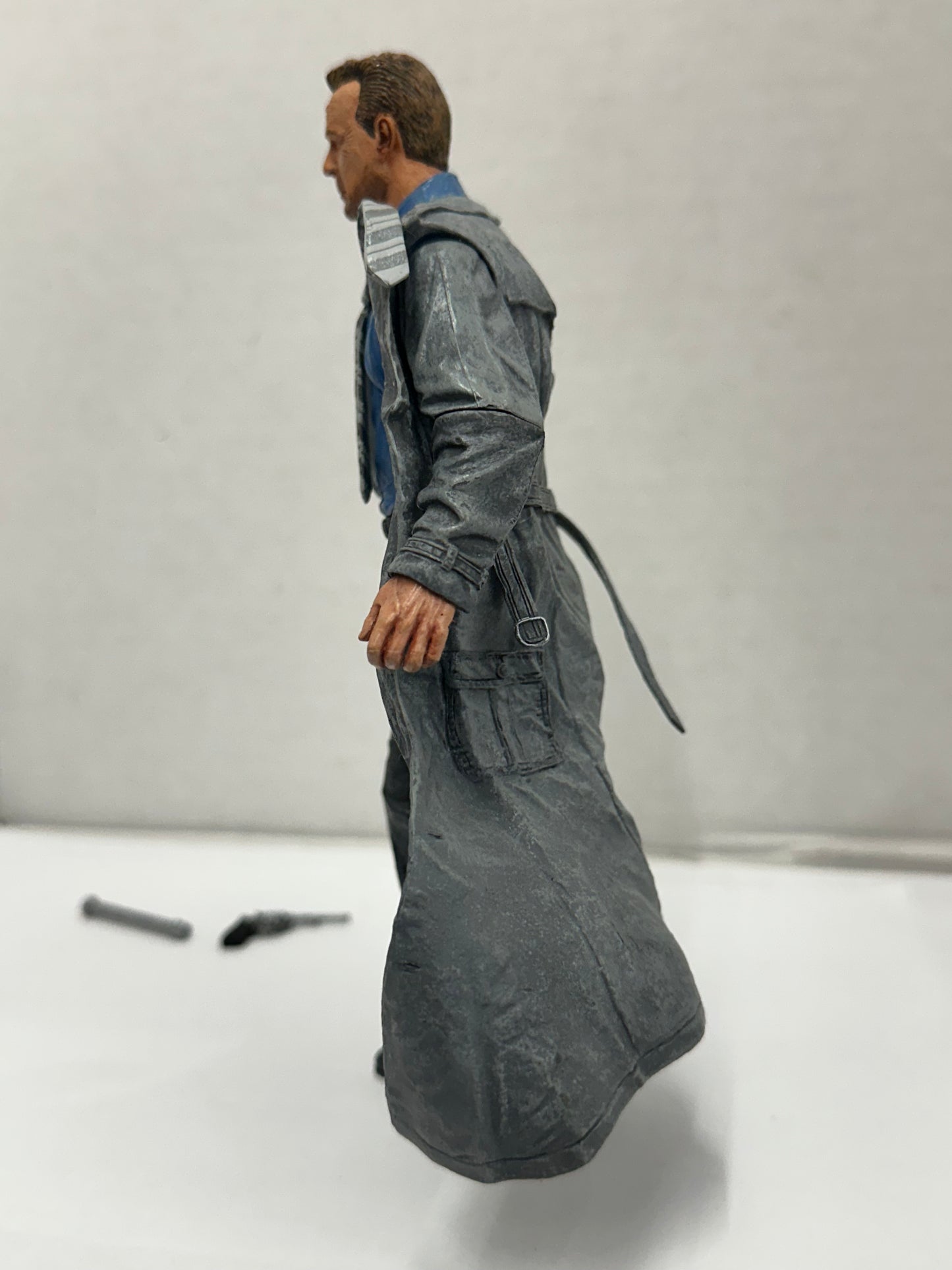 Loose 2005 NECA 7.25" Sin City Bruce Willis "Hartigan" Color Version Figure