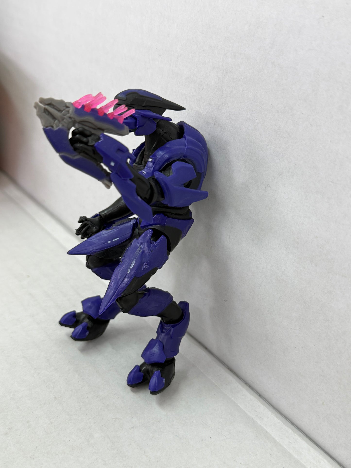 Halo Infinite Series 3 ELITE MERCENARY Needler Action Figure Jazwares
