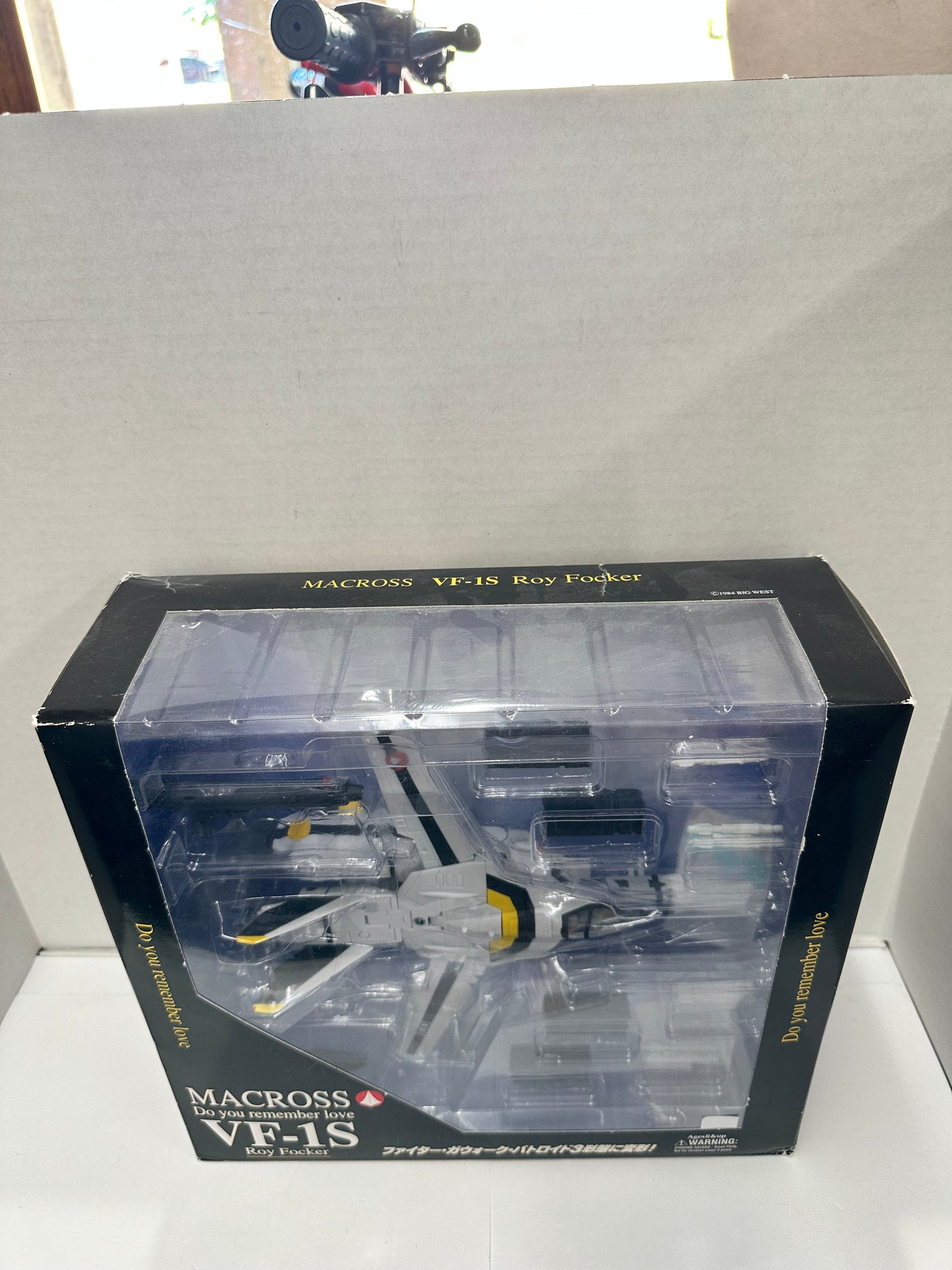 Yamato Macross 1/60 VF-1S Roy Focker Do You Remember Love Valkyrie Figure