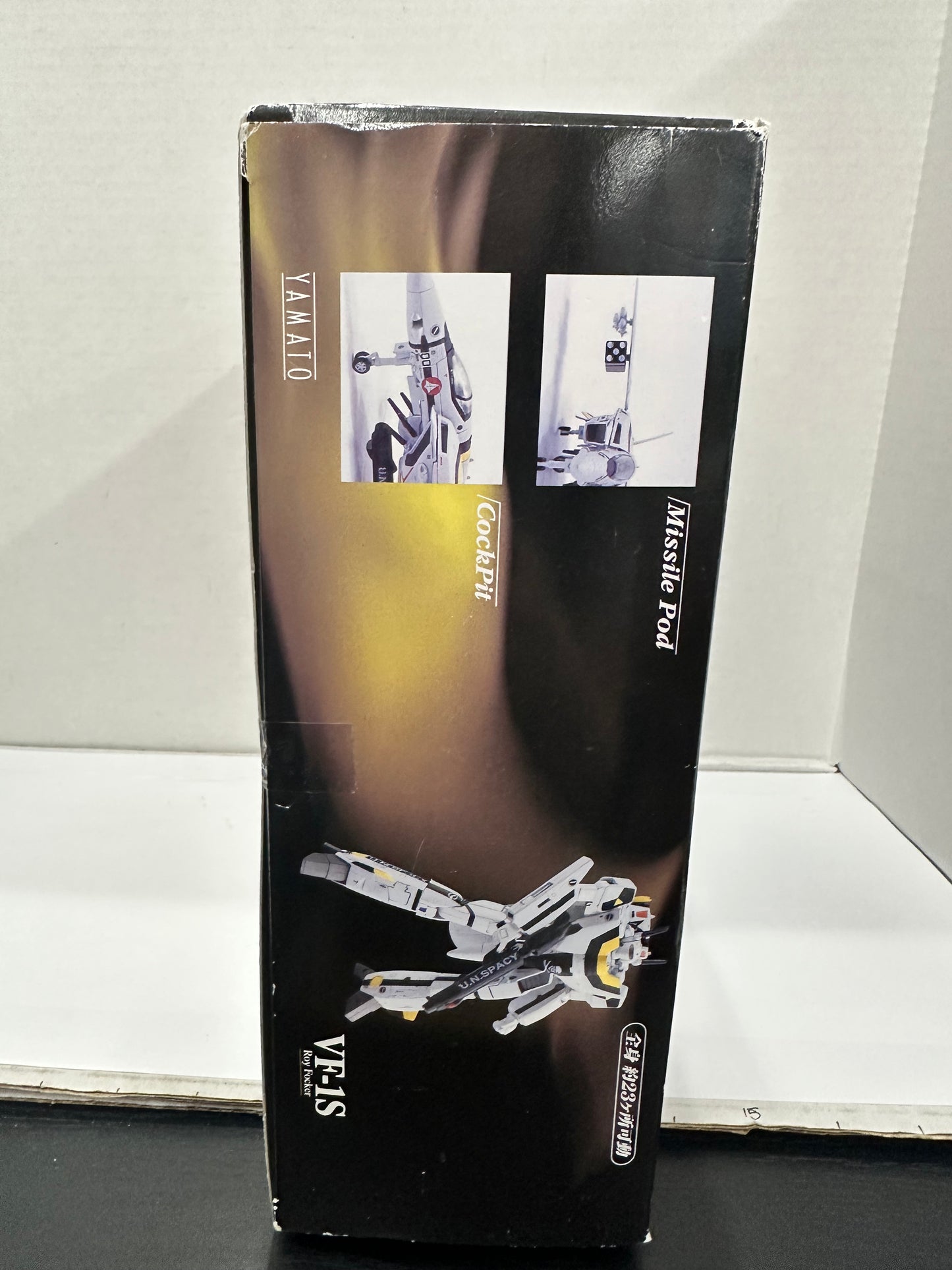 Yamato Macross 1/60 VF-1S Roy Focker Do You Remember Love Valkyrie Figure