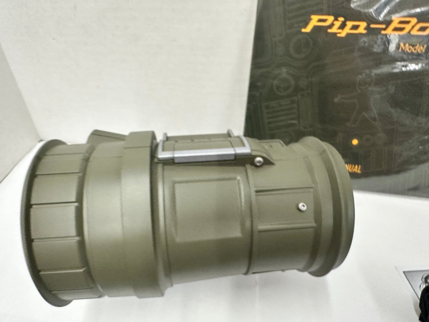Fallout 3 Pip Boy 3000 Wearable Fully Functional 1:1 Replica of the Pip-Boy