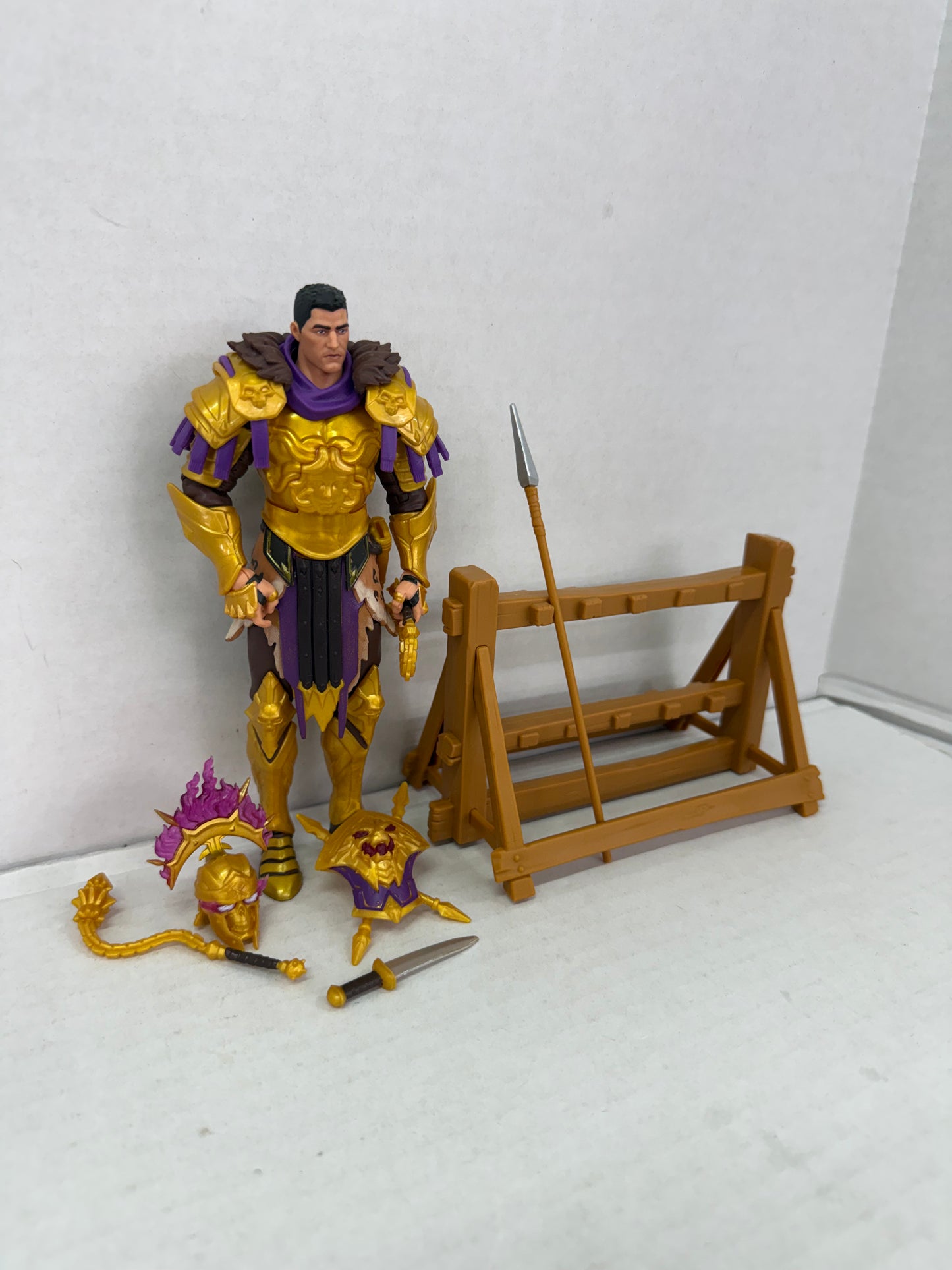 Hasbro MENACE Undefeated (Fortnite Victory Royale) 6" loose COMPLETE