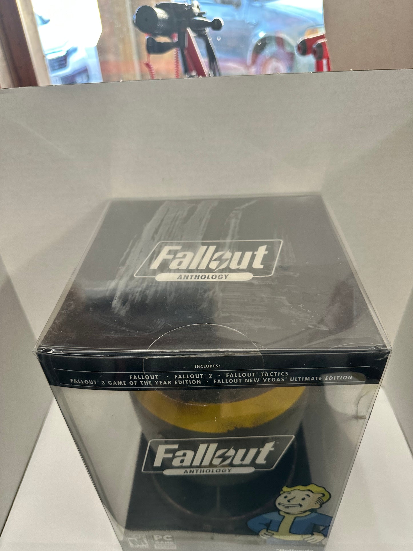 Bethesda Fallout S.P.E.C.I.A.L. Anthology Edition Mini Nuke Edition