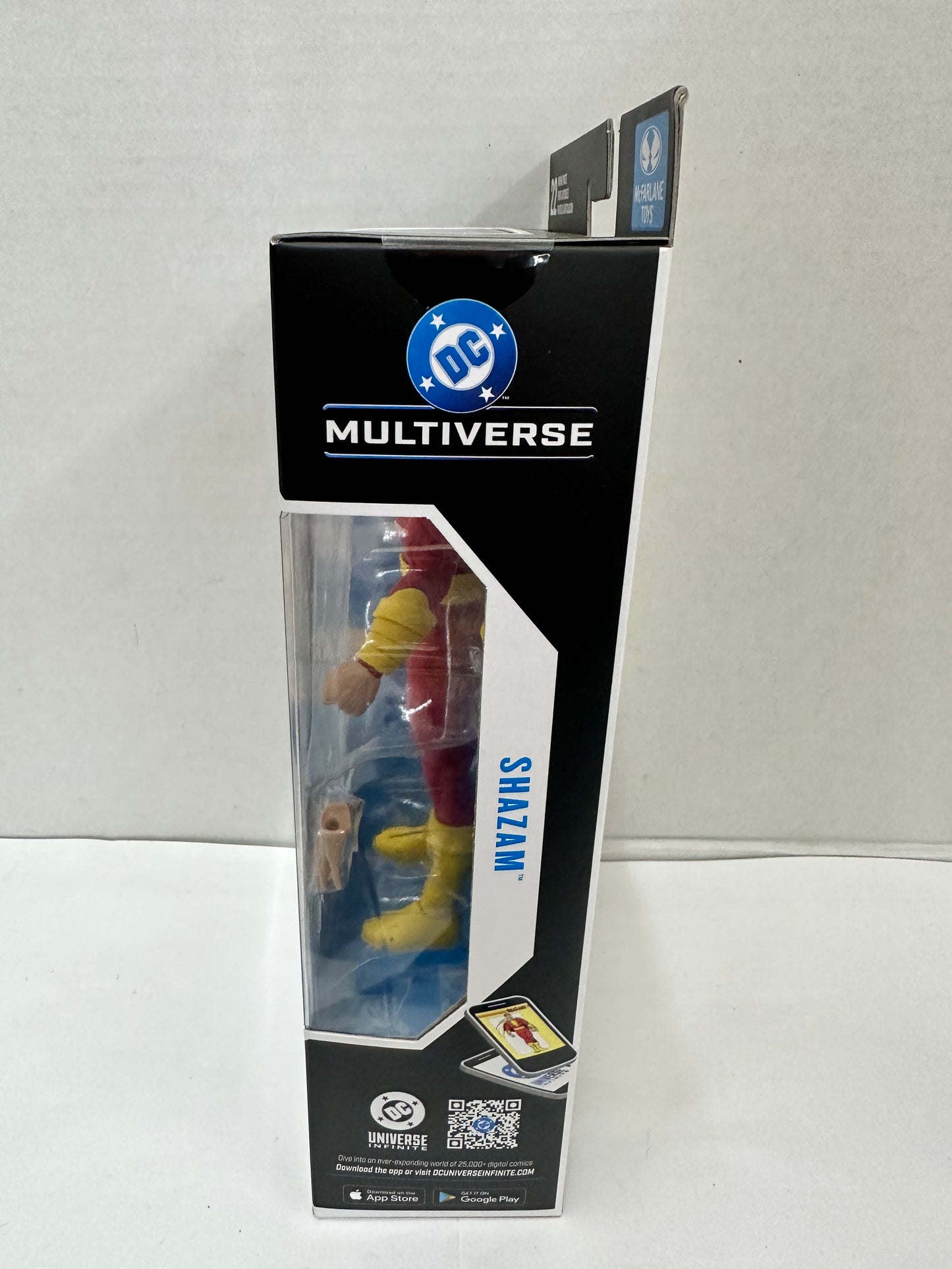 McFarlane DC Multiverse Shazam (Power of Shazam) 7" Action Figure