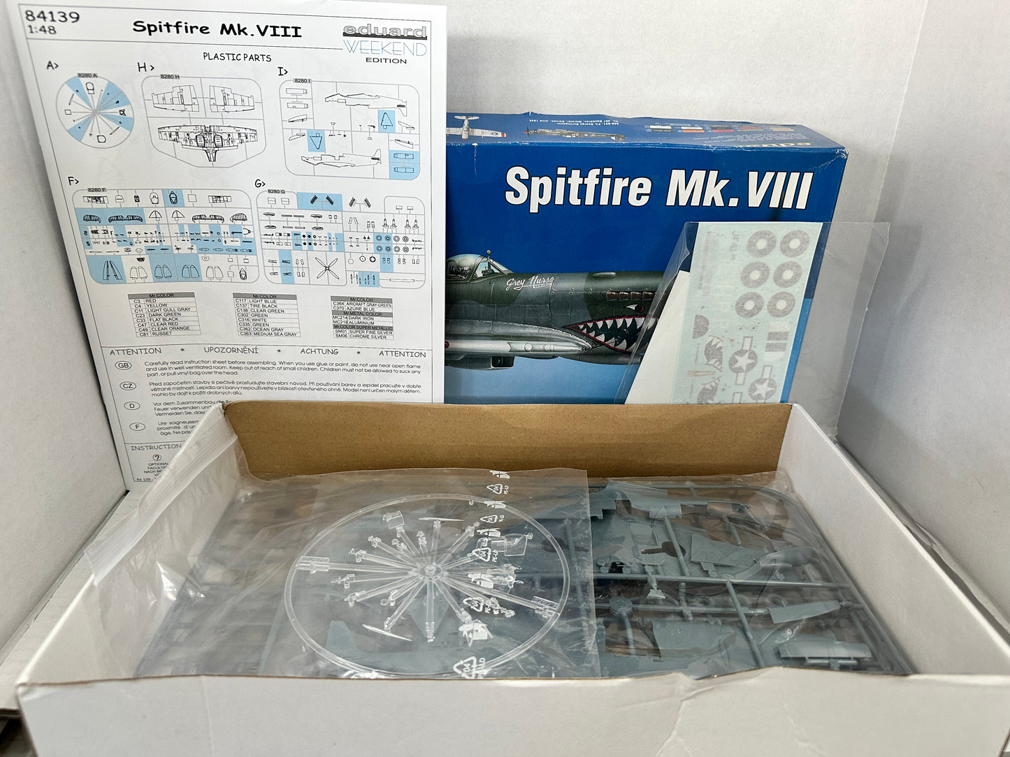 Eduard 84186 Spitfire Mk Vlll Mid-War 'Weekend Edition' 1/48 Scale Model Kit